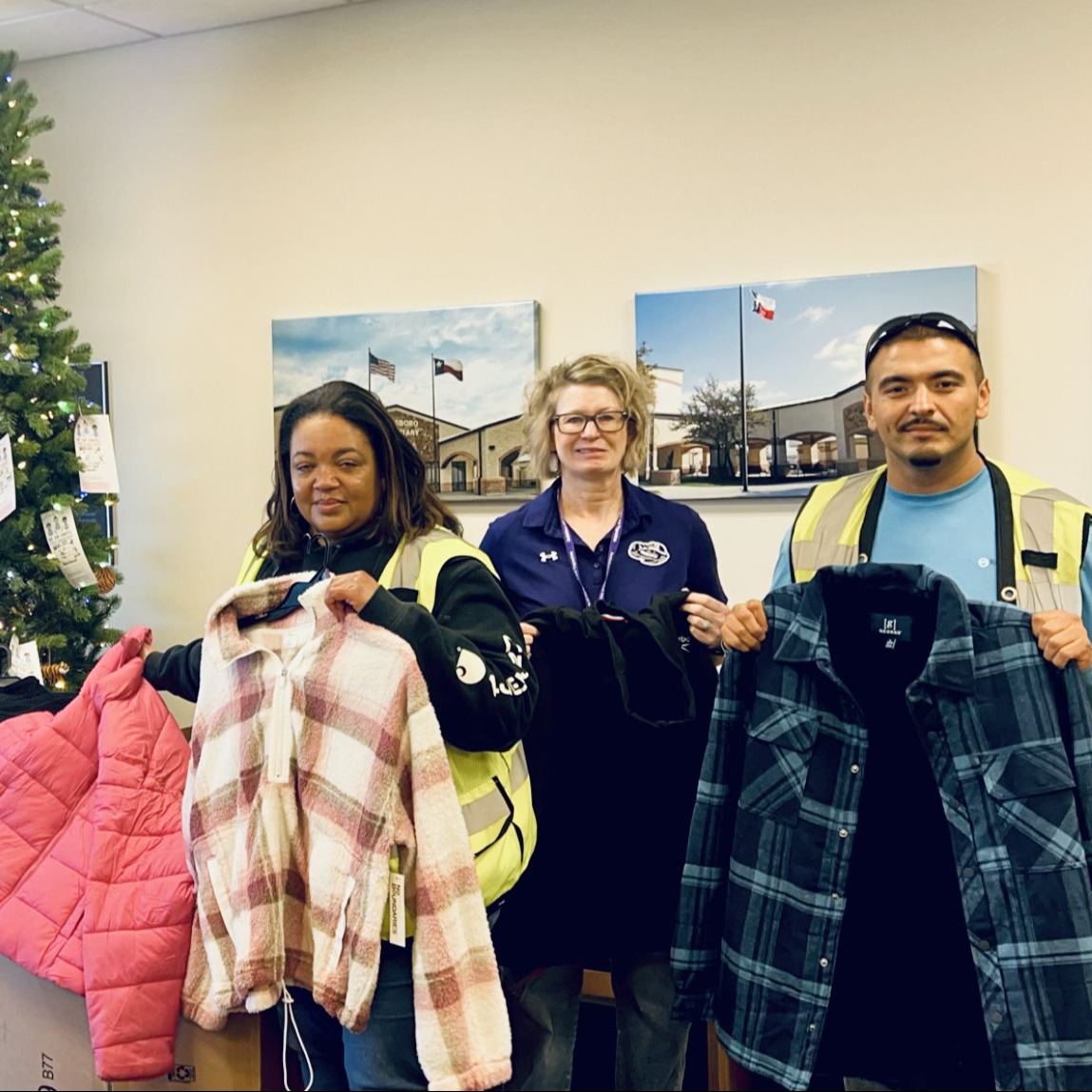 Overland Contracting Donates Coats