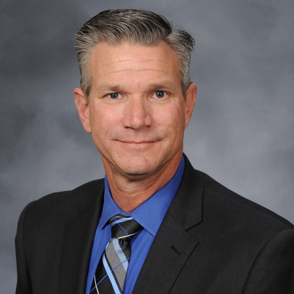 Headshot of Michael Veliquette