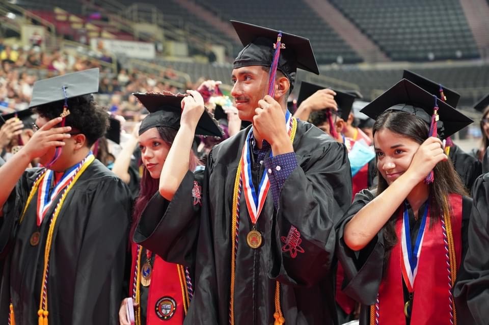 UTRGV grad