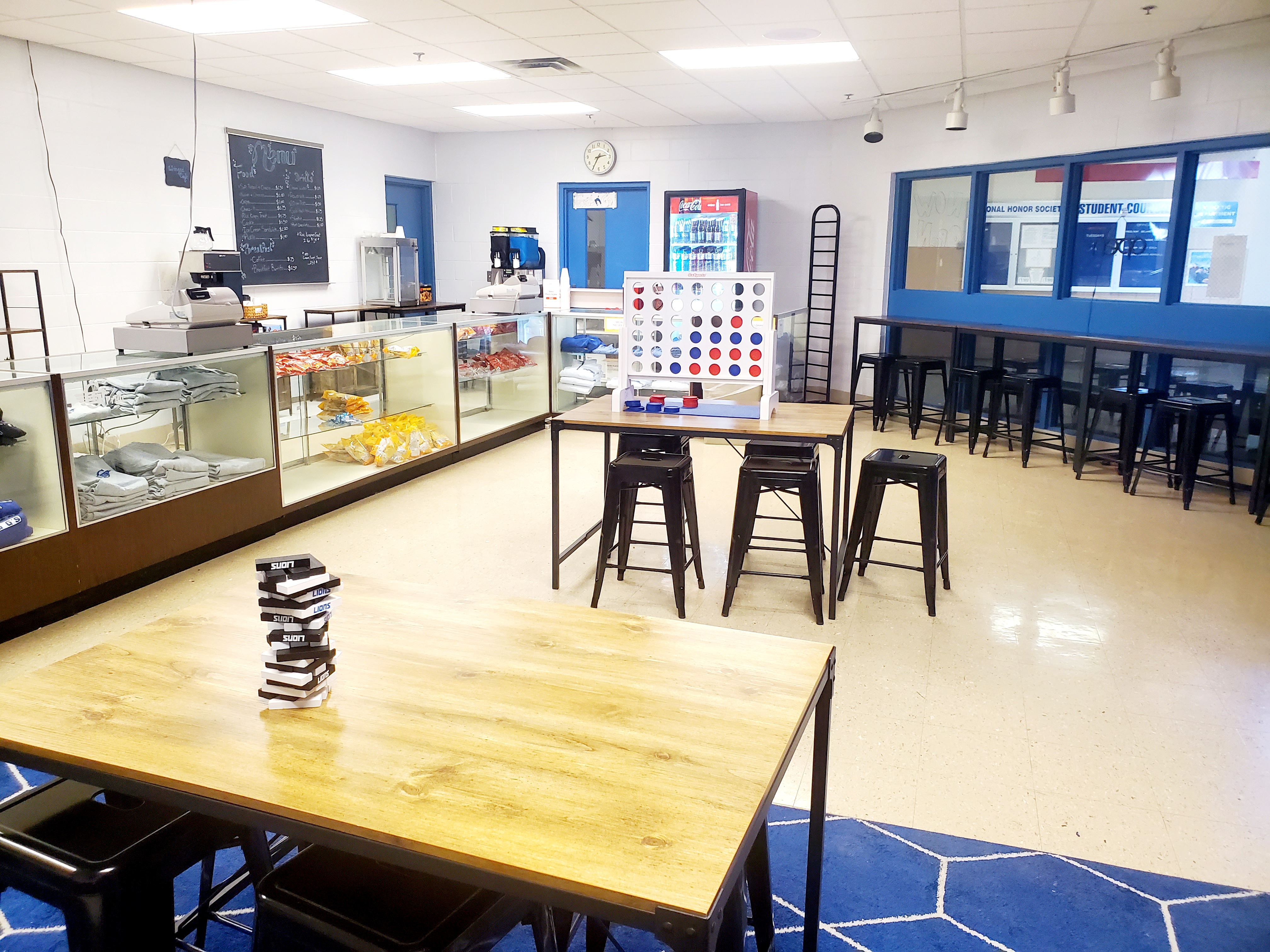 The Nest is our school store at Gladwin High School. Open daily at lunch for pretzels, nachos, slushies, and other treats. The Nest is now open before school for coffee. Get your favorite treats or Flying G apparel. Stop in!