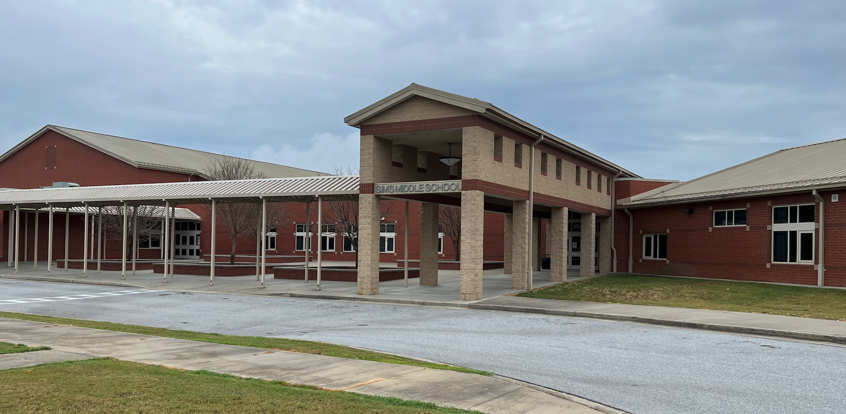 front entrance of sims middle school building