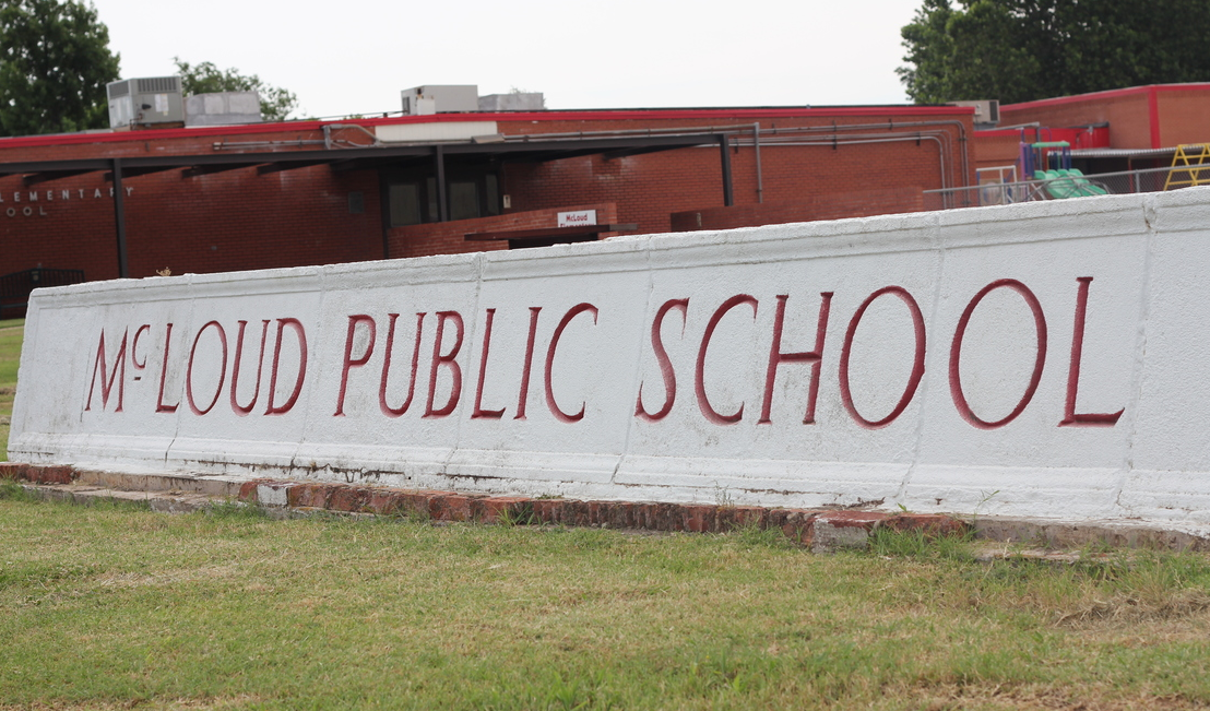 McLoud Public Schools Sign