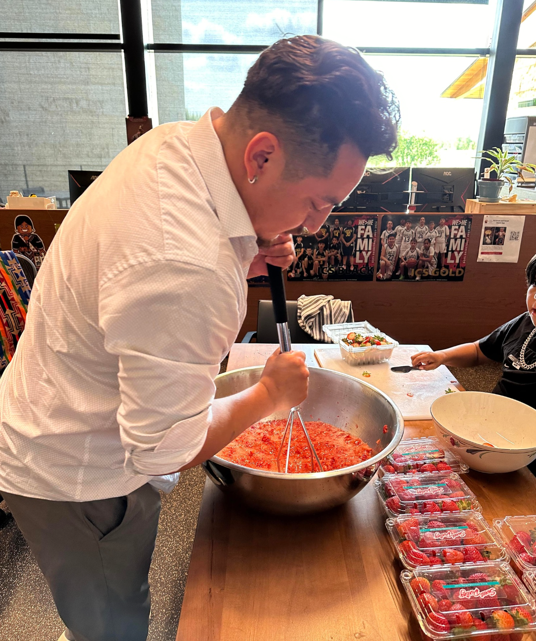 Making strawberry drink.