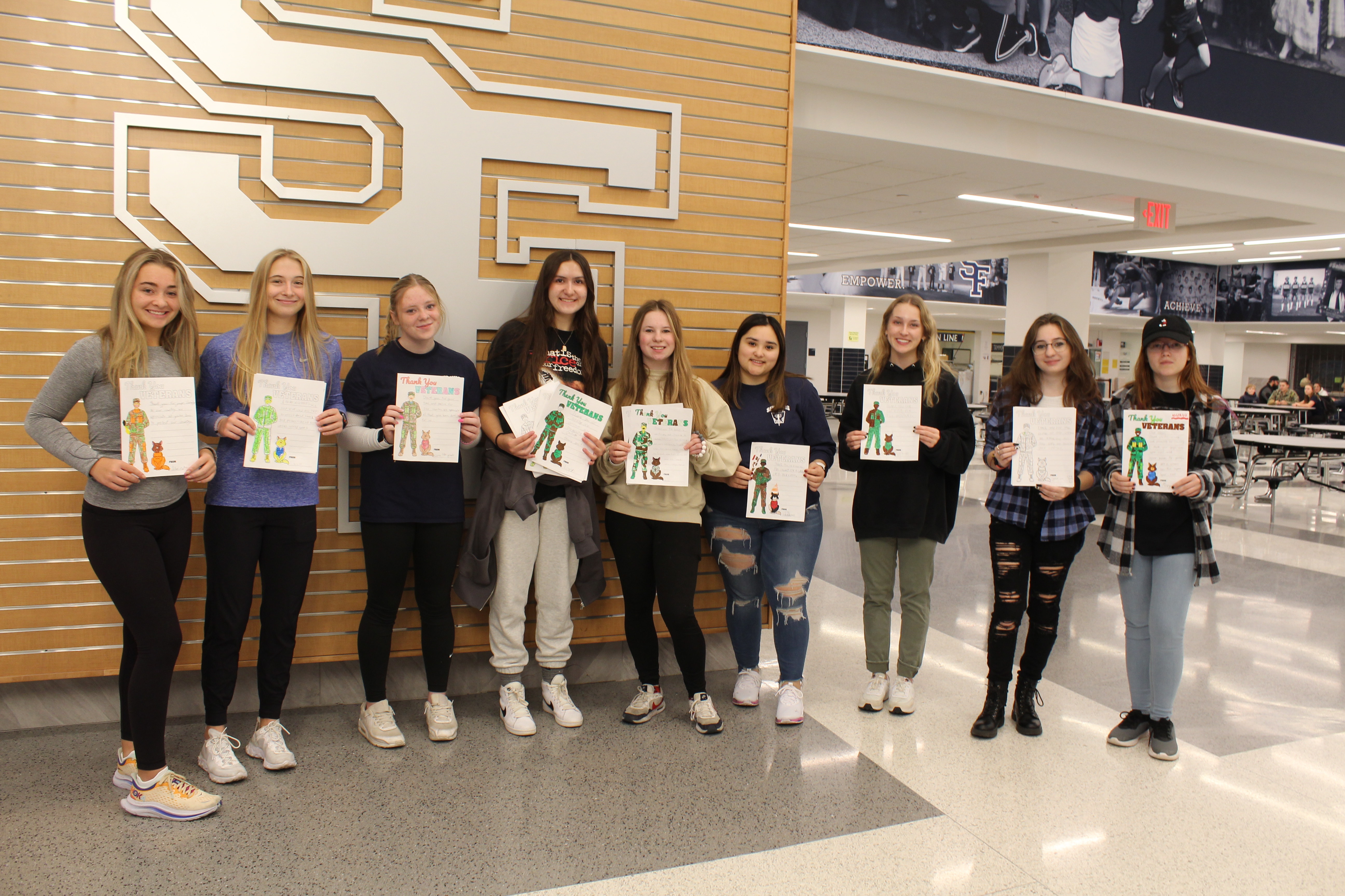 Image NHS Students with letters to veterans