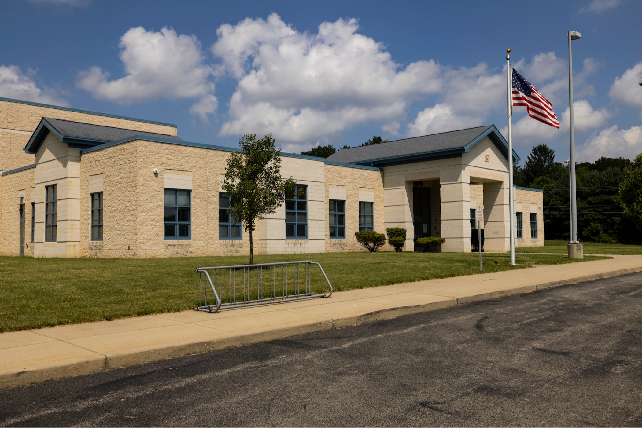 exterior photograph of Volney Rogers Elementary
