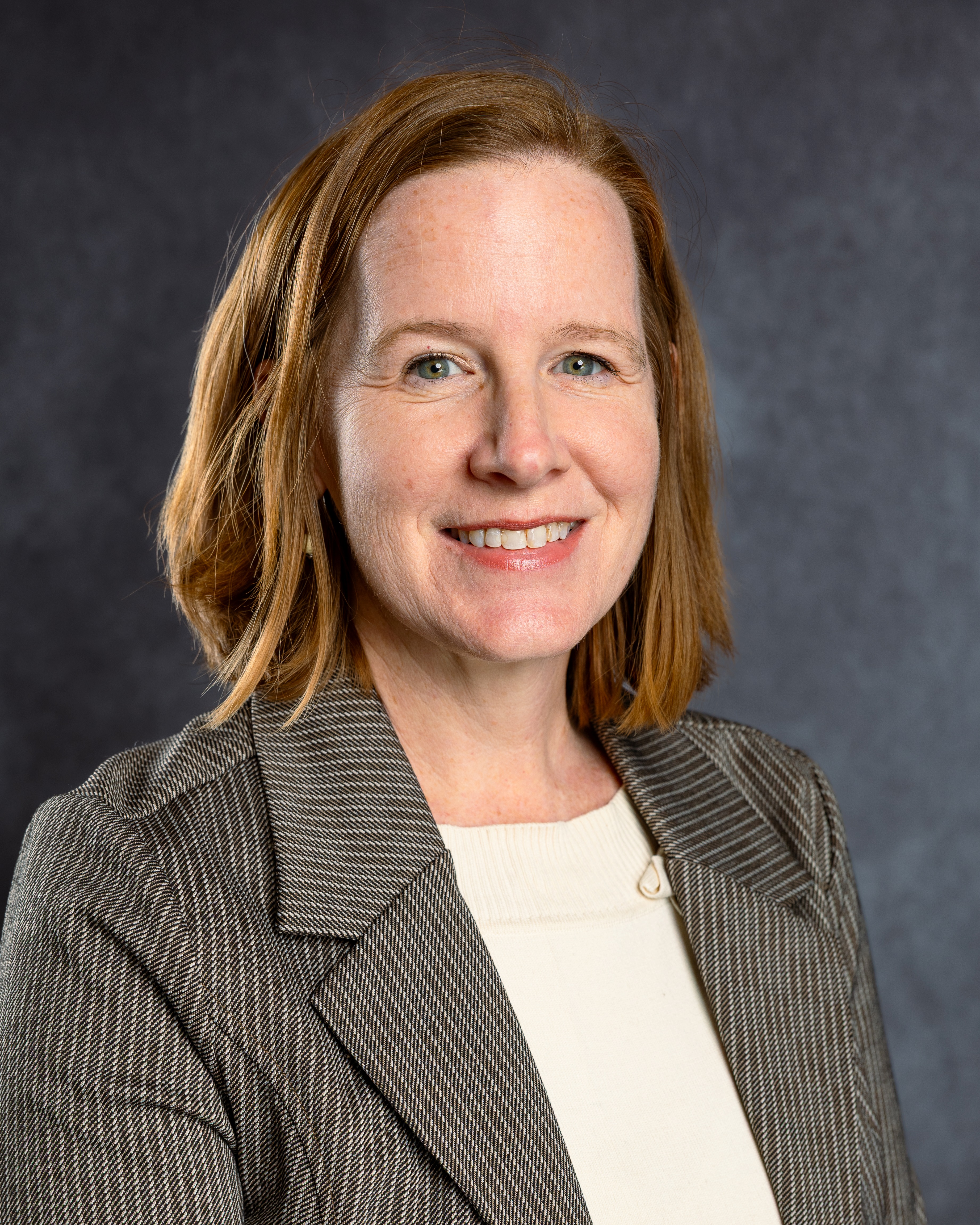 Laura Hoover headshot