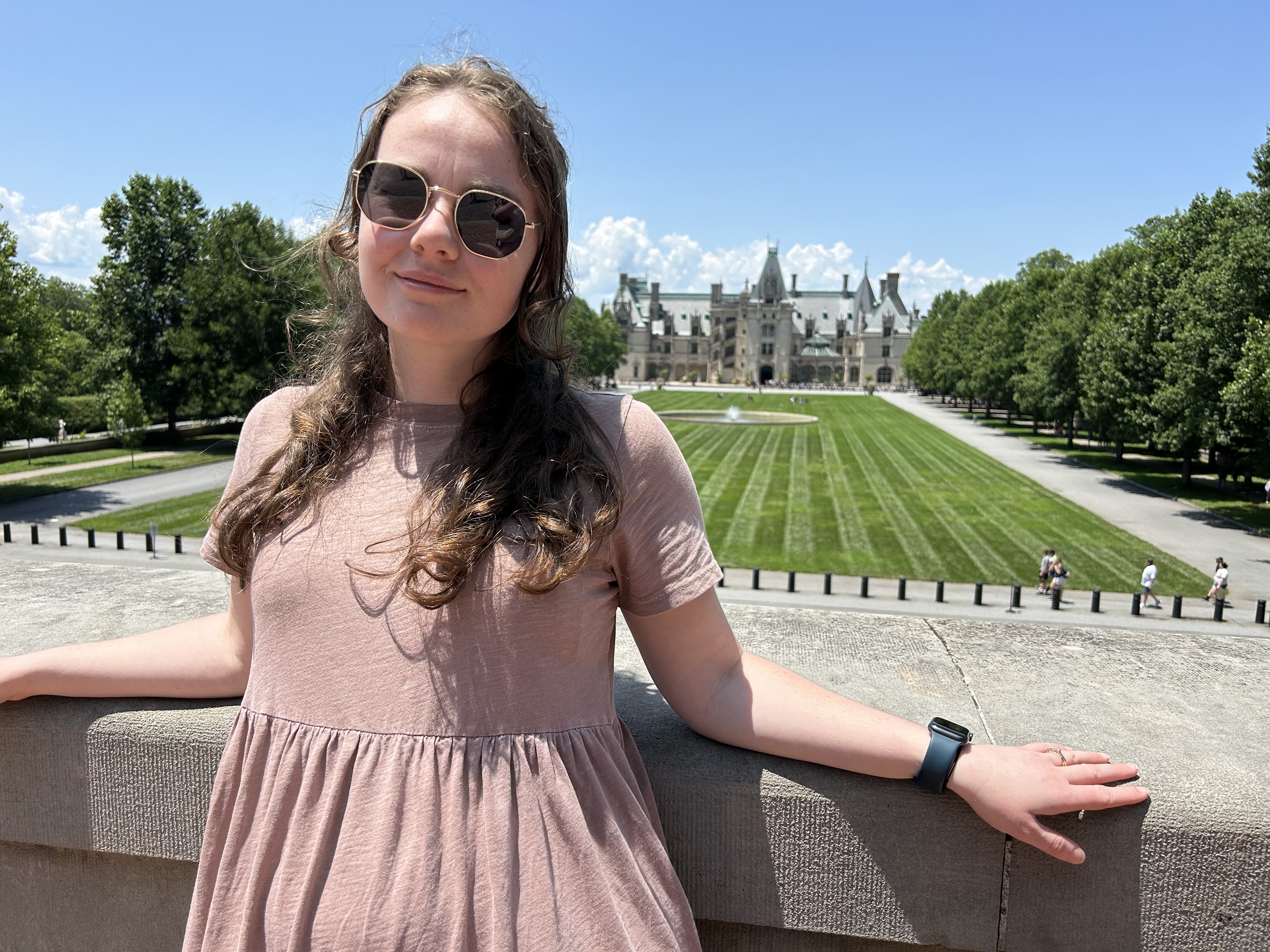 Mrs. Lewis in front of the Biltmore