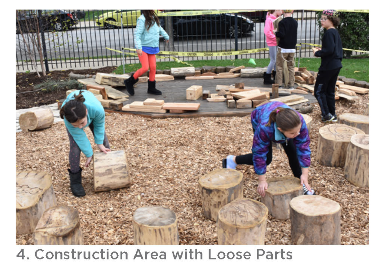 Photo of the construction area with loose parts.