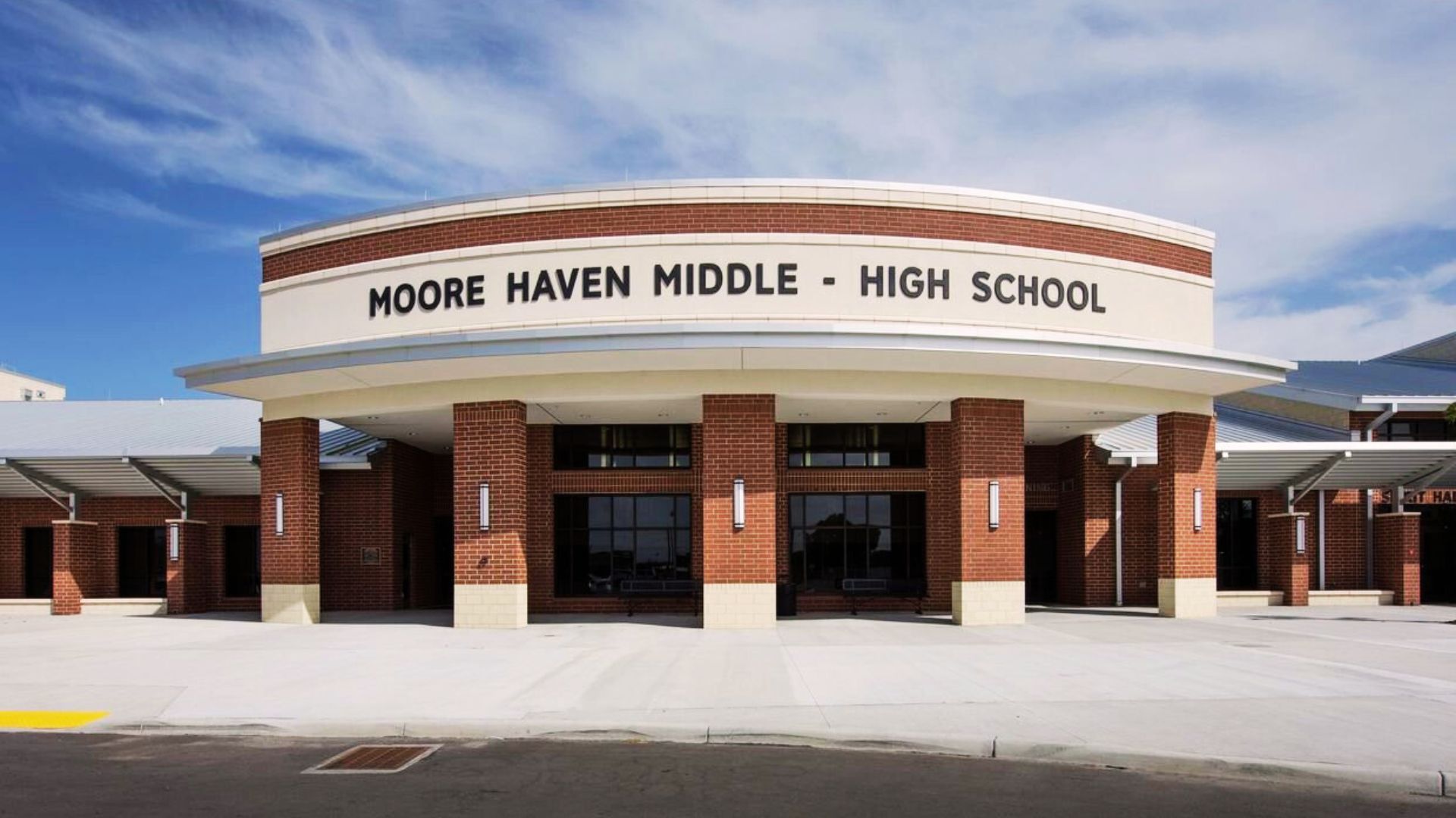 Moore Haven Middle-High School Building (Entrance)
