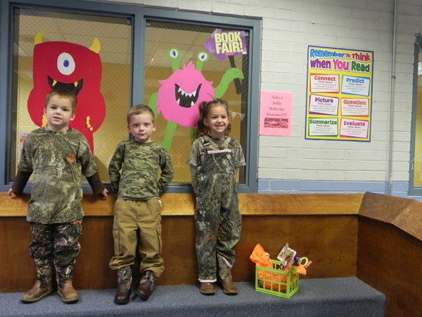 Red Ribbon Week (Camo Day)