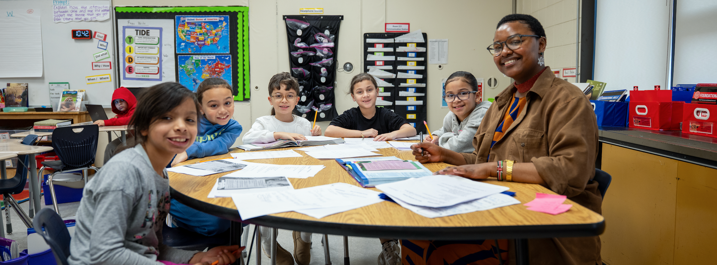 Group of students and teachers