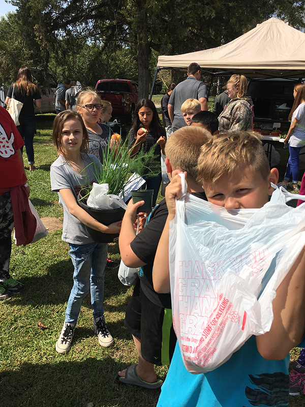 children at farmers market