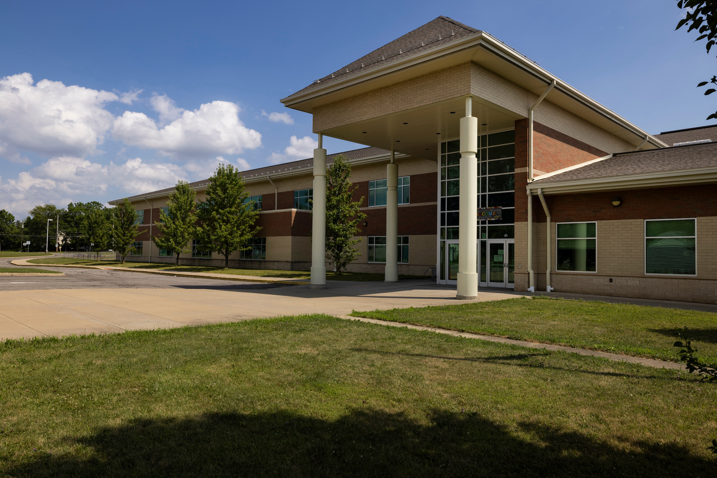 Exterior photograph of Chaney Middle School 
