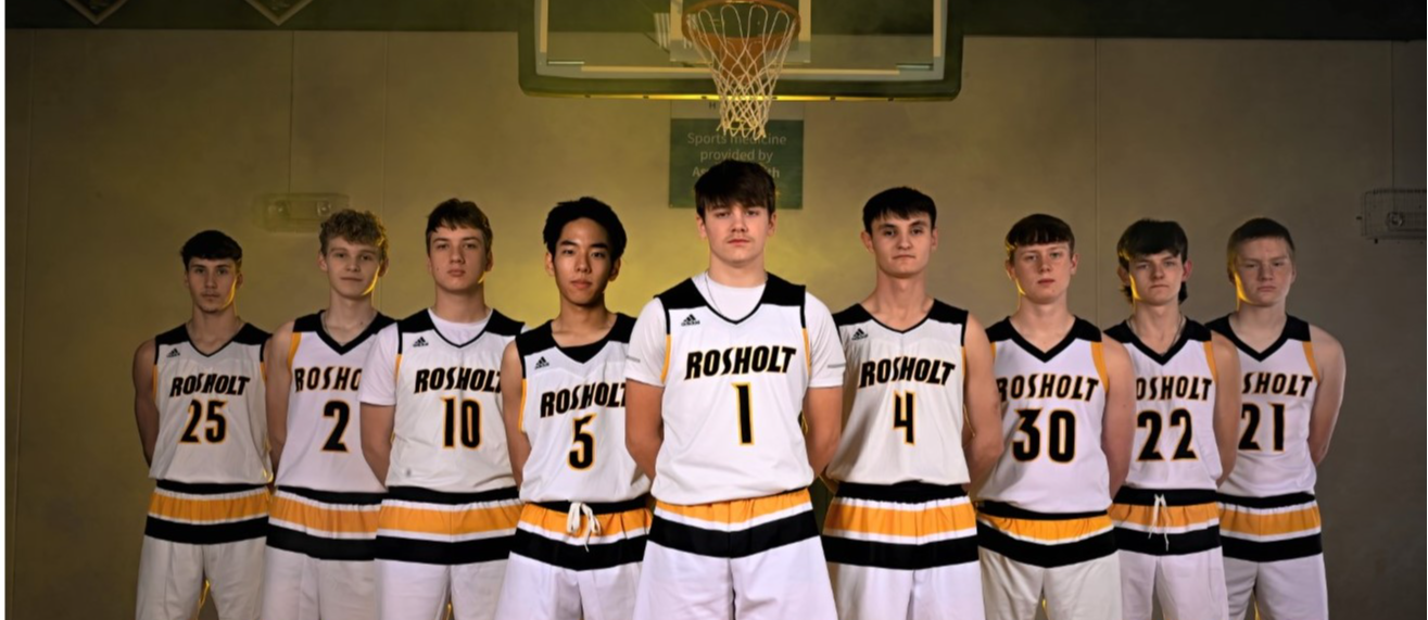 23 Boys Basketball Seniors