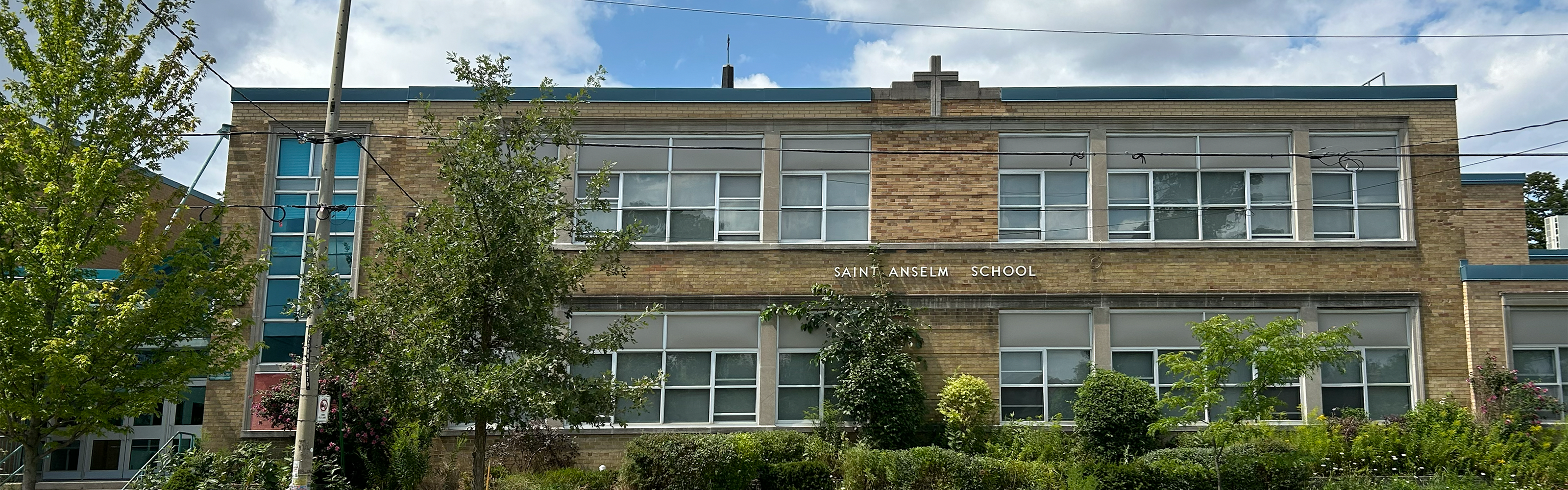 The front of the St. Anselm Catholic School building.