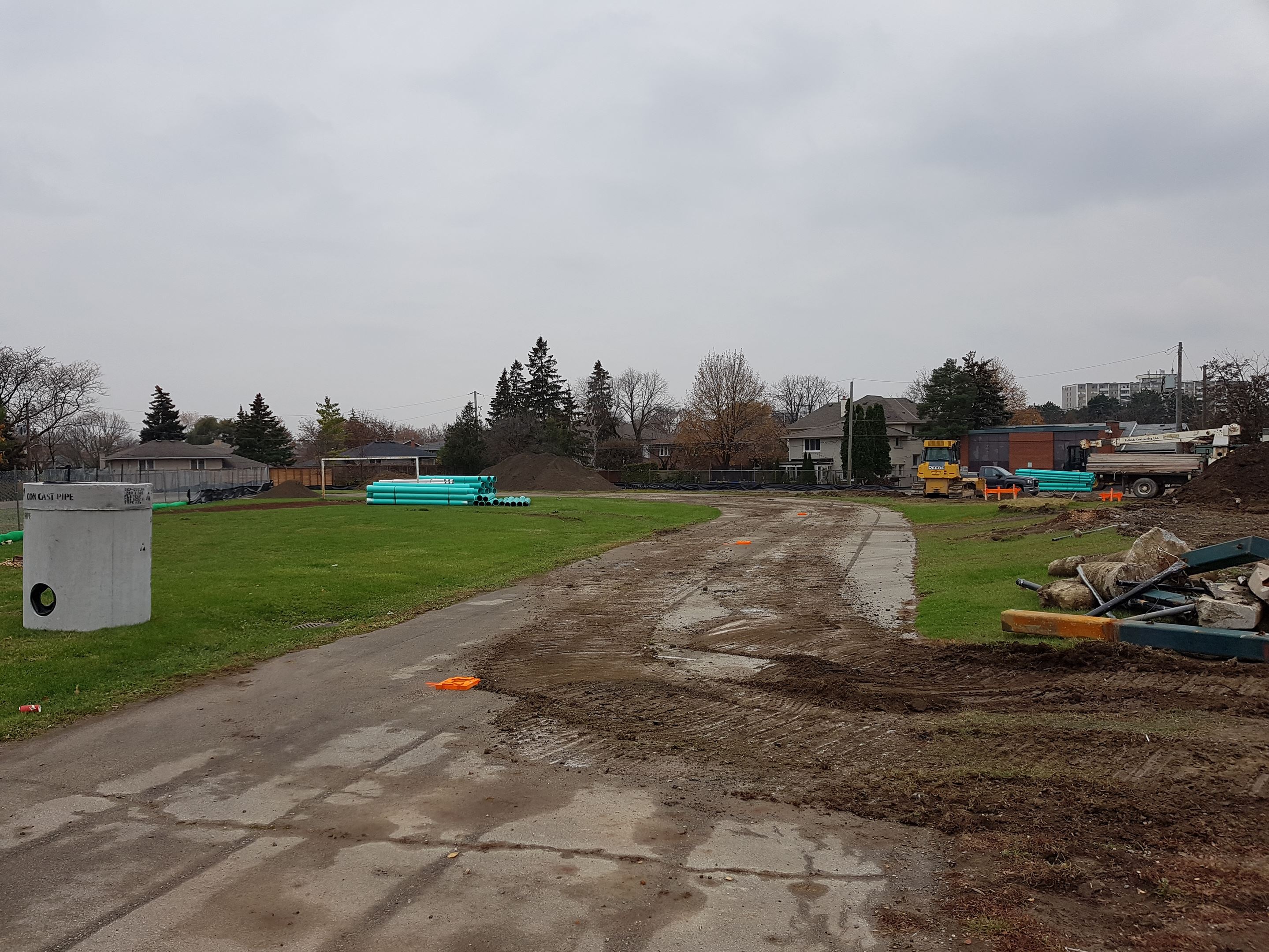 Gallery of various photos of different construction sites of the school building
