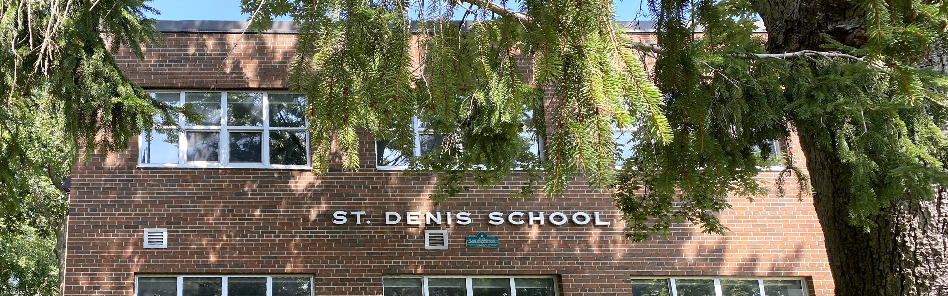 The front of the St. Denis Catholic School building.