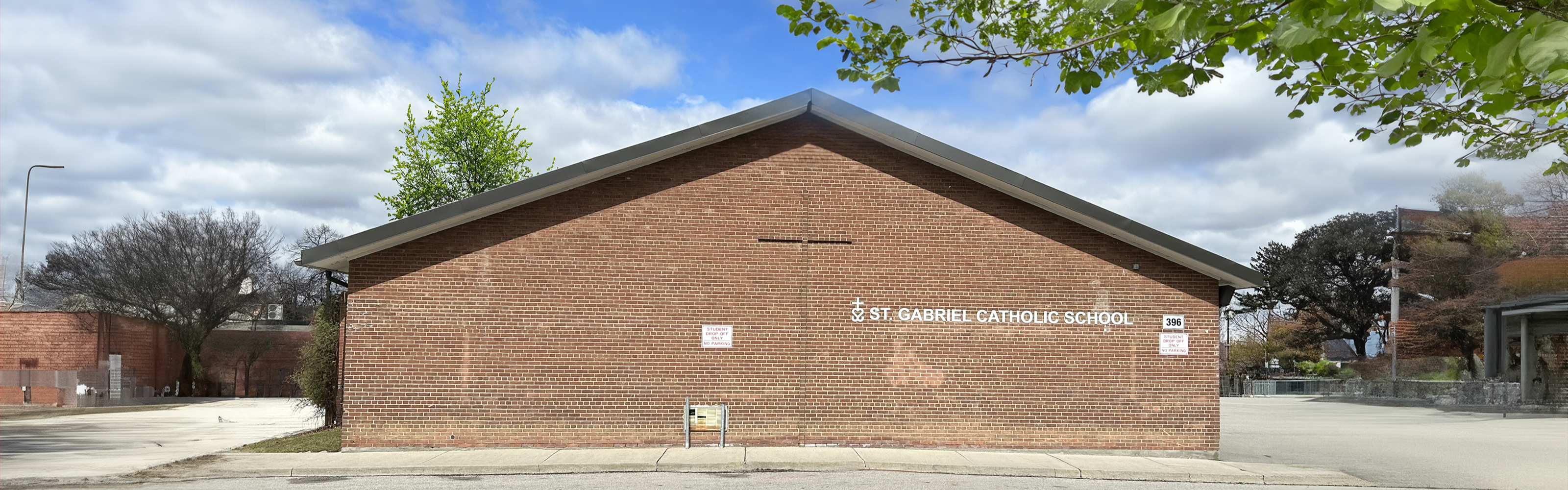 Photo of the St. Gabriel Catholic School building