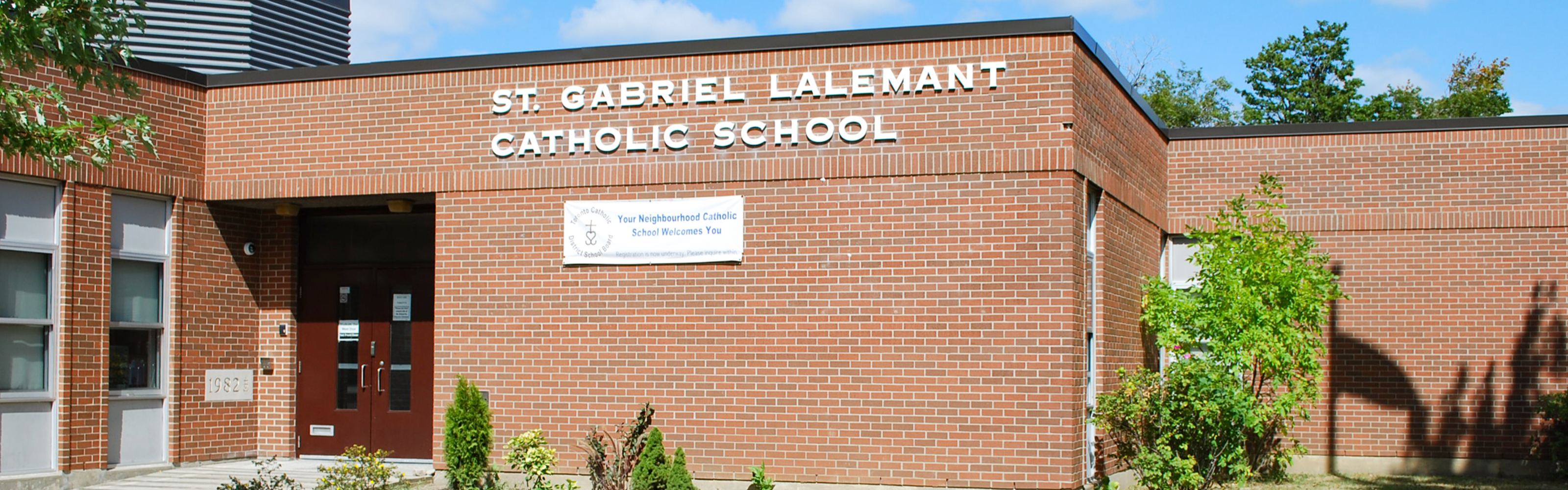 The front of the St. Gabriel Lalemant Catholic School building.
