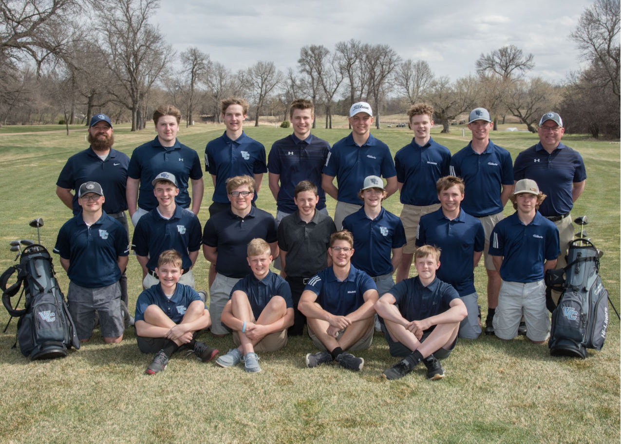 2021_Boys_Golf_team_image.jpg
