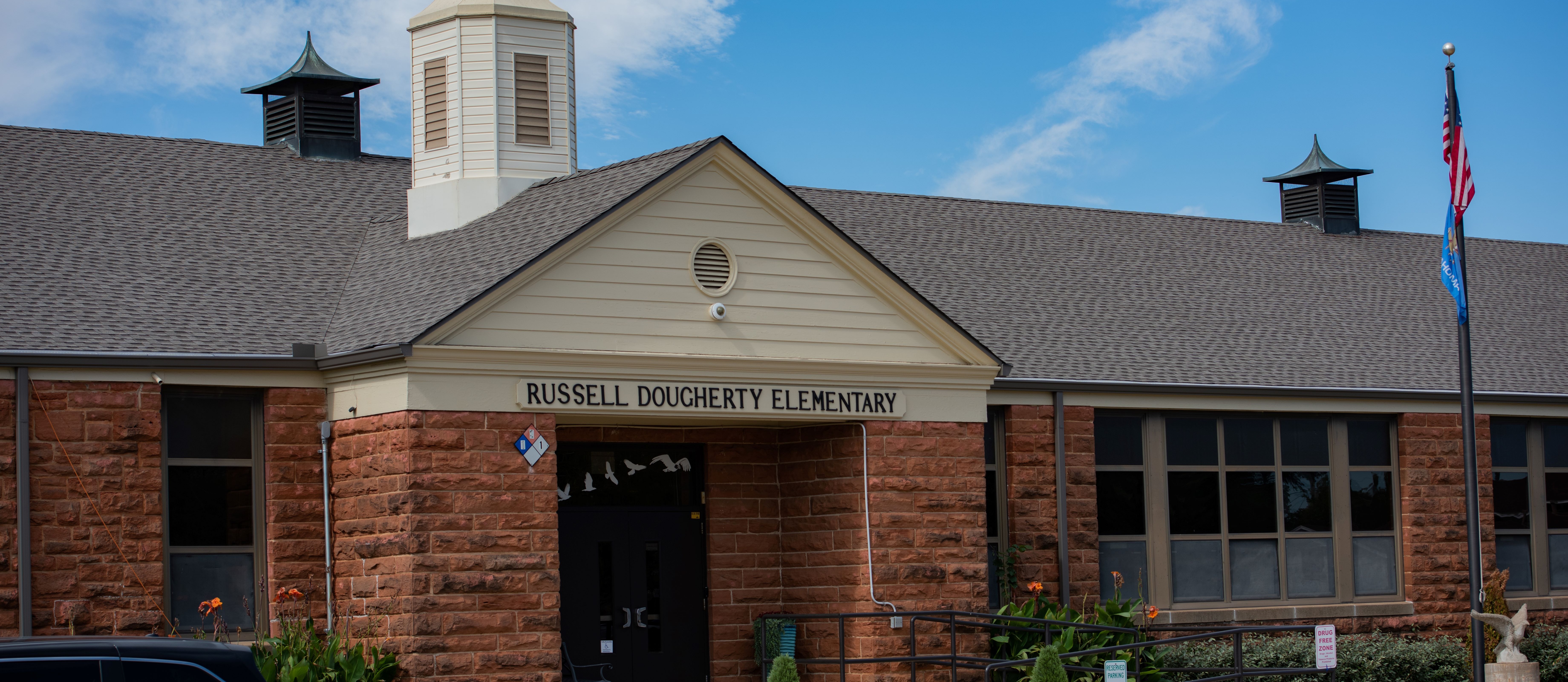 Exterior shot of Russell Dougherty Elementary 