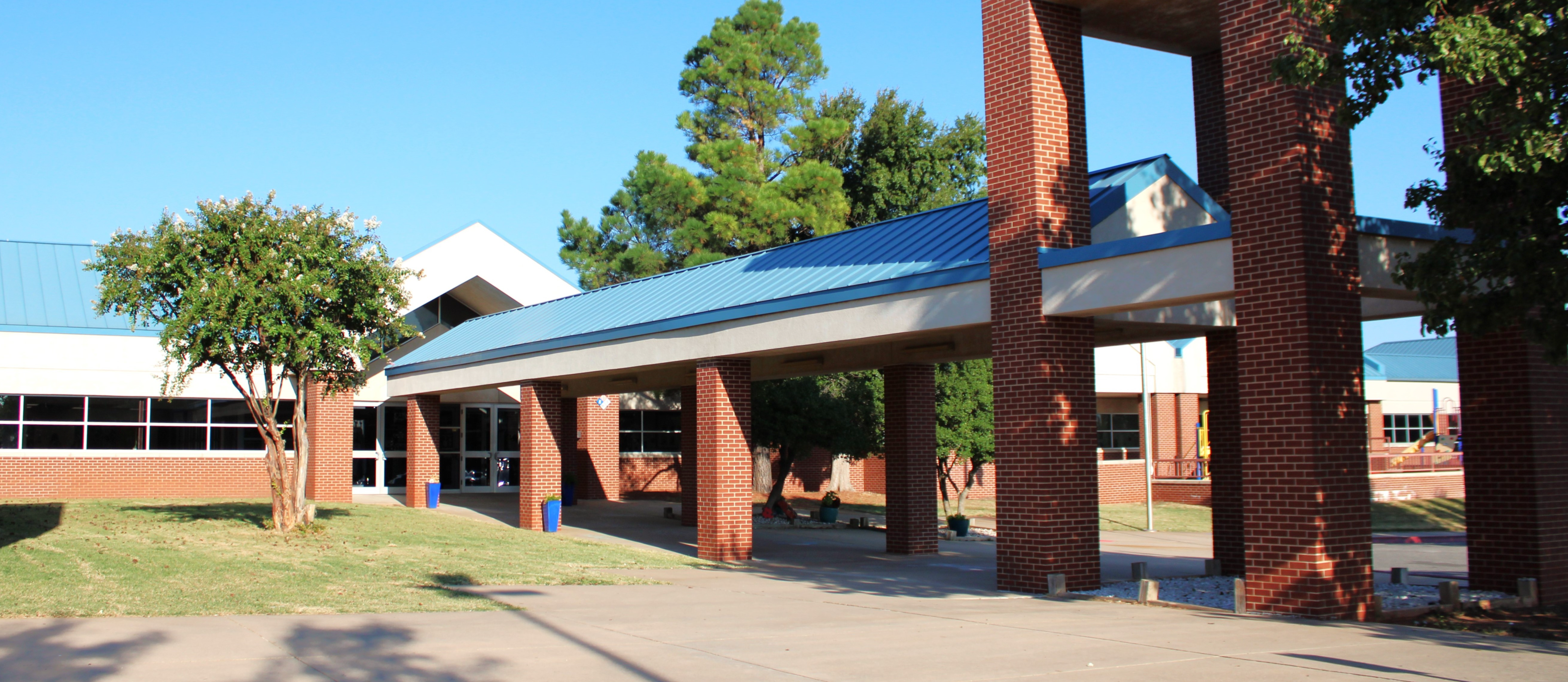 Exterior Shot of Washington Irving Elementary 