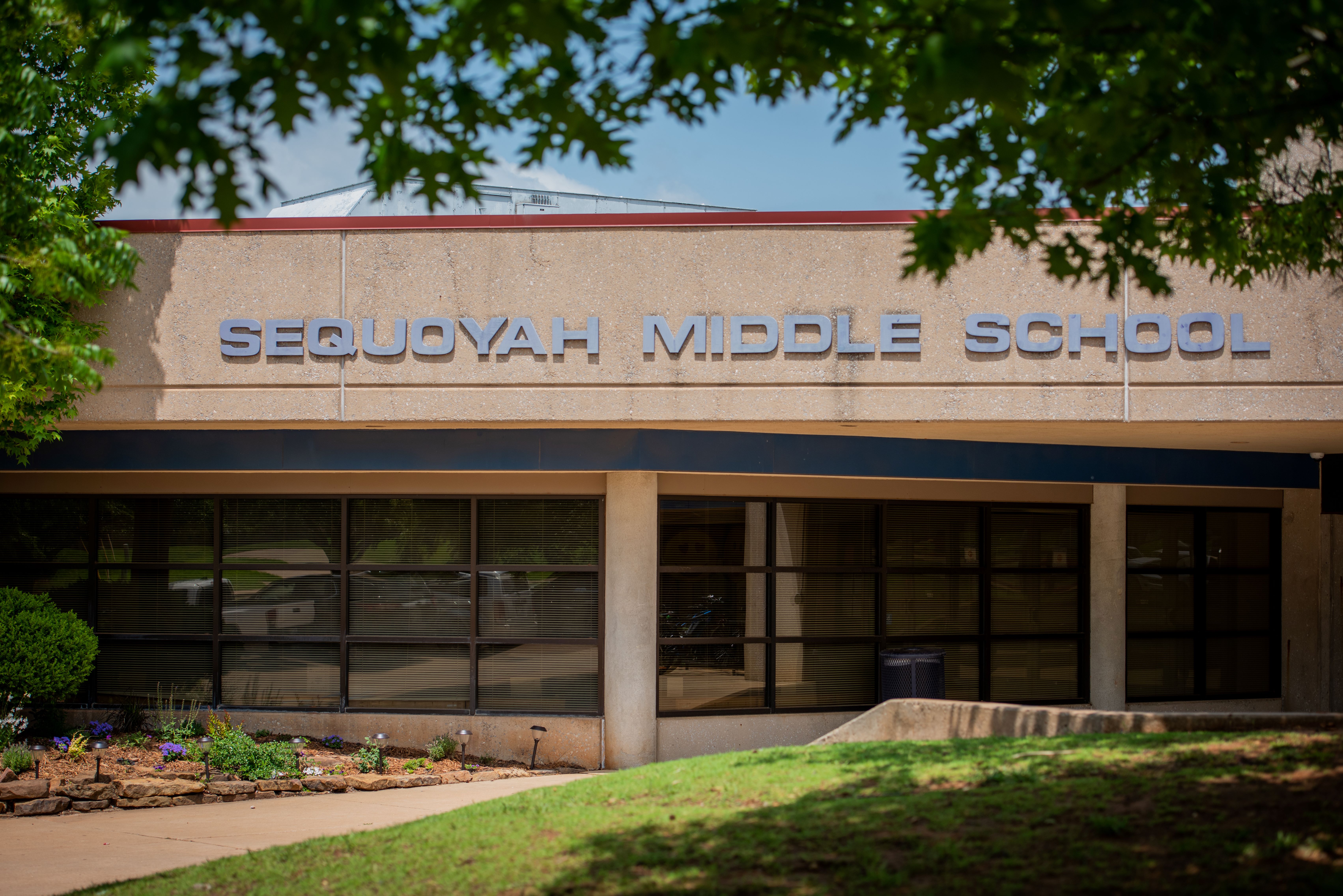 Exterior shot of Sequoyah Middle School 