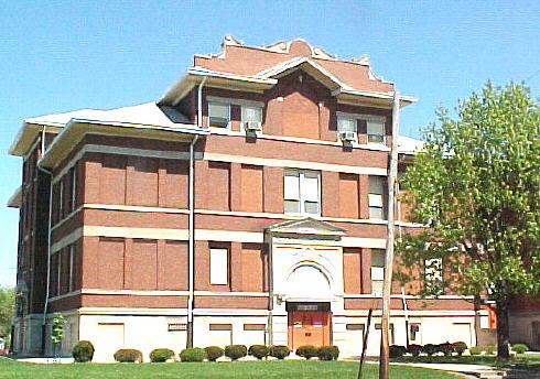 old 2006 picture of building's front