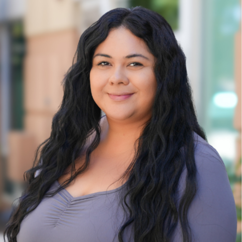 FSUSD Champion Olga Avila Rios - 1st grade teacher at Anna Kyle Elementary School