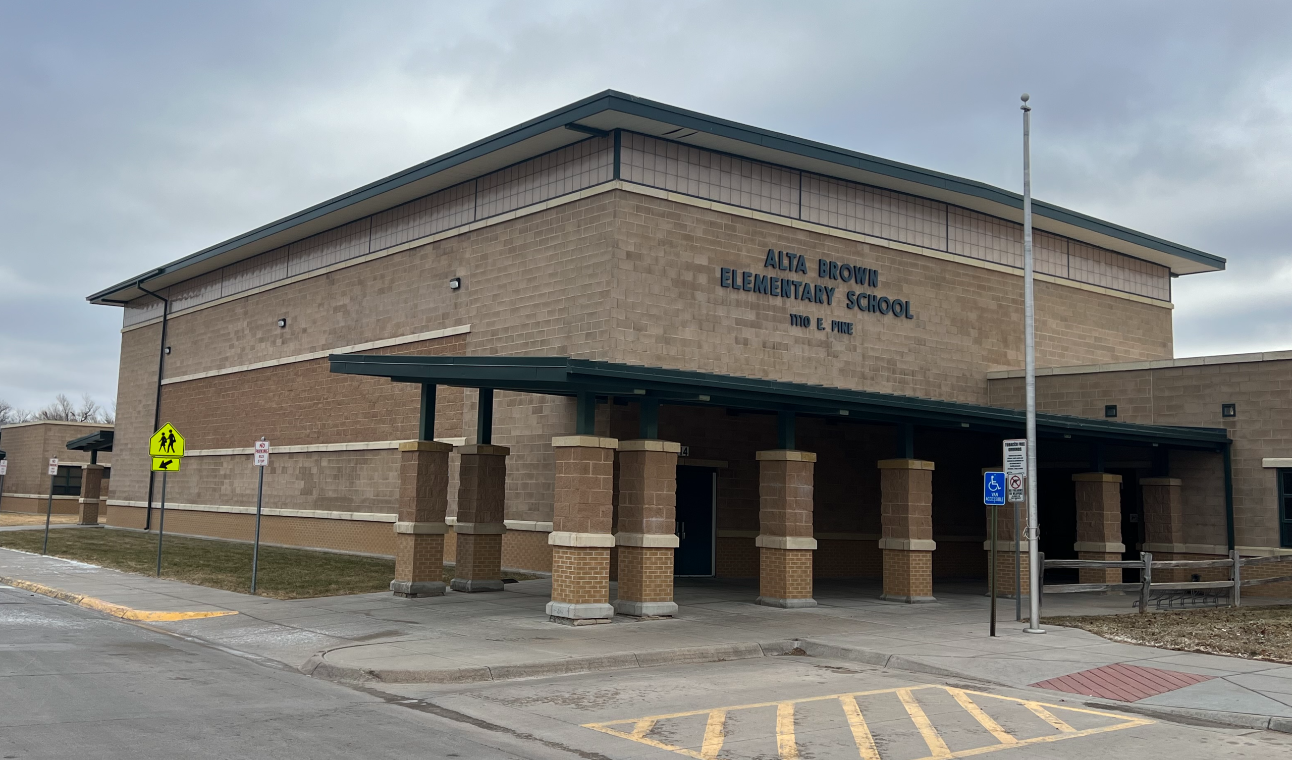 tobacco road elementary Homes for rent near School Home | Alta Brown Elementary