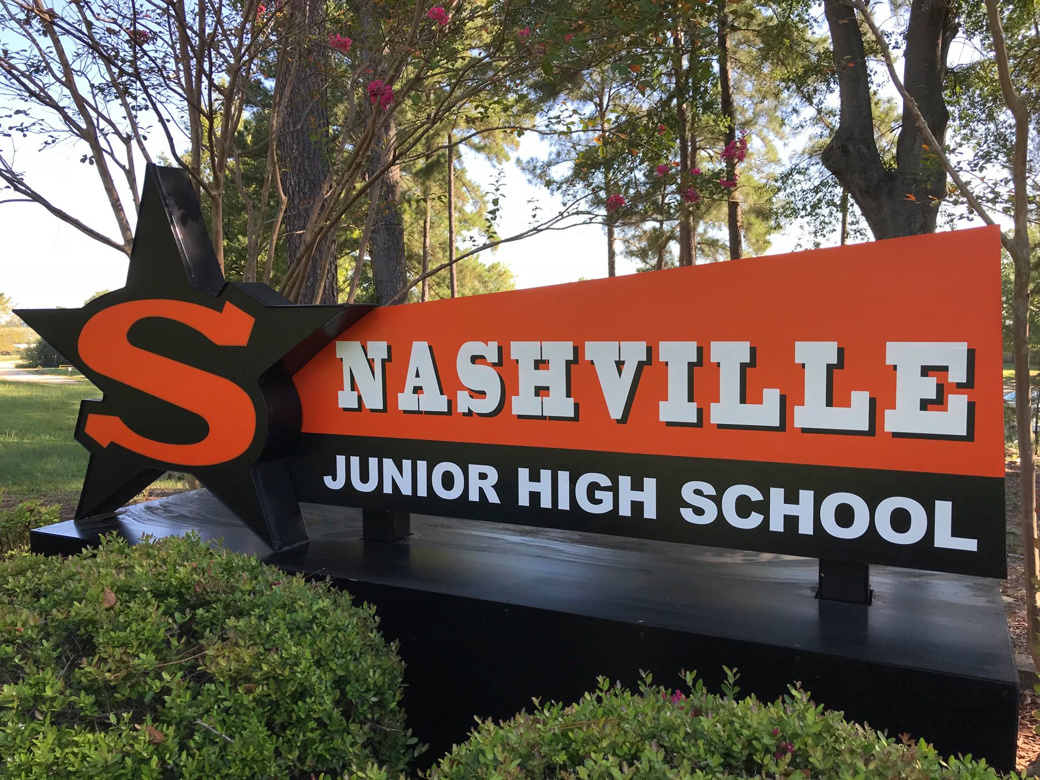 Nashville Jr High School Sign