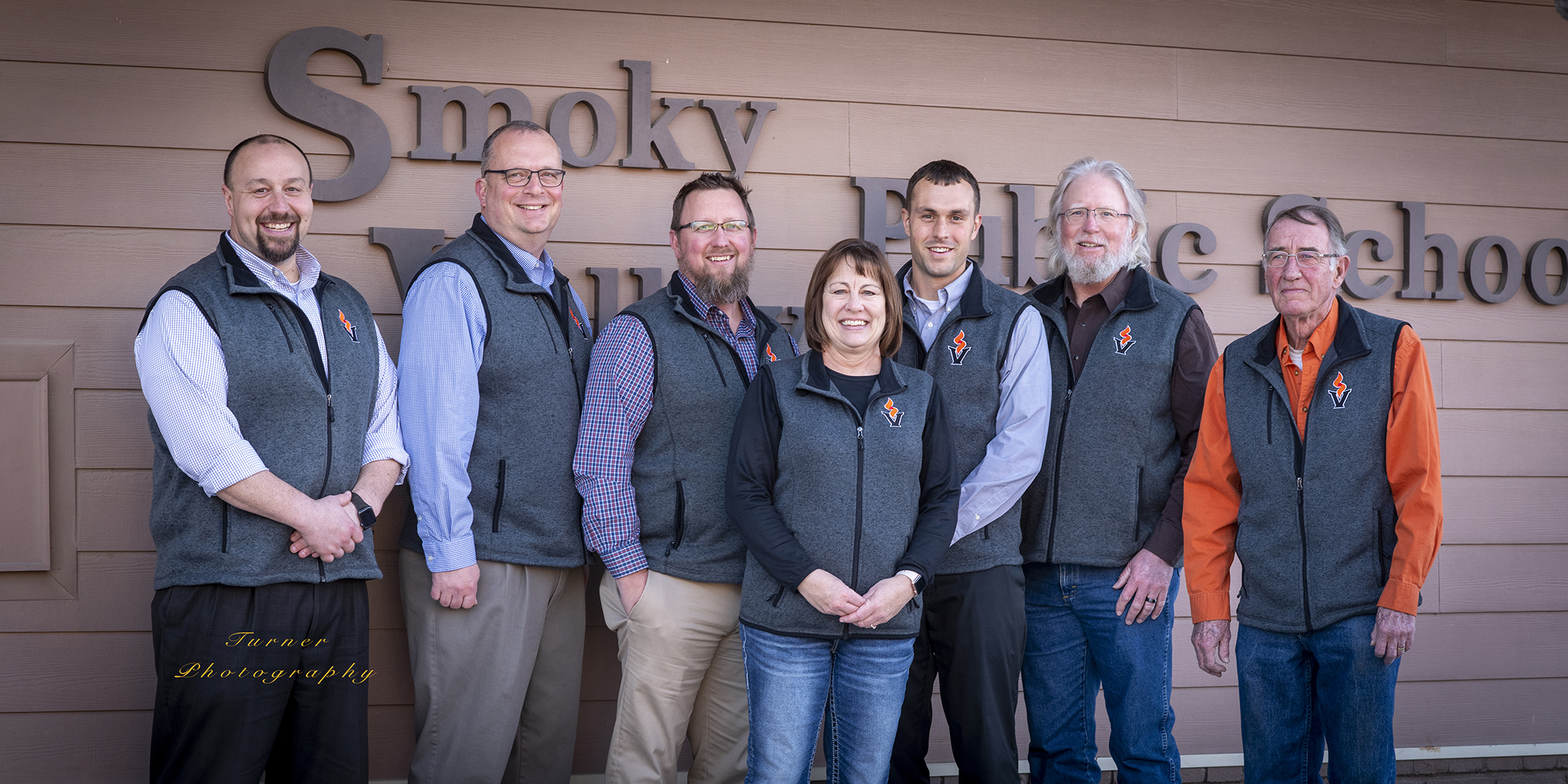 USD #400 Board Members