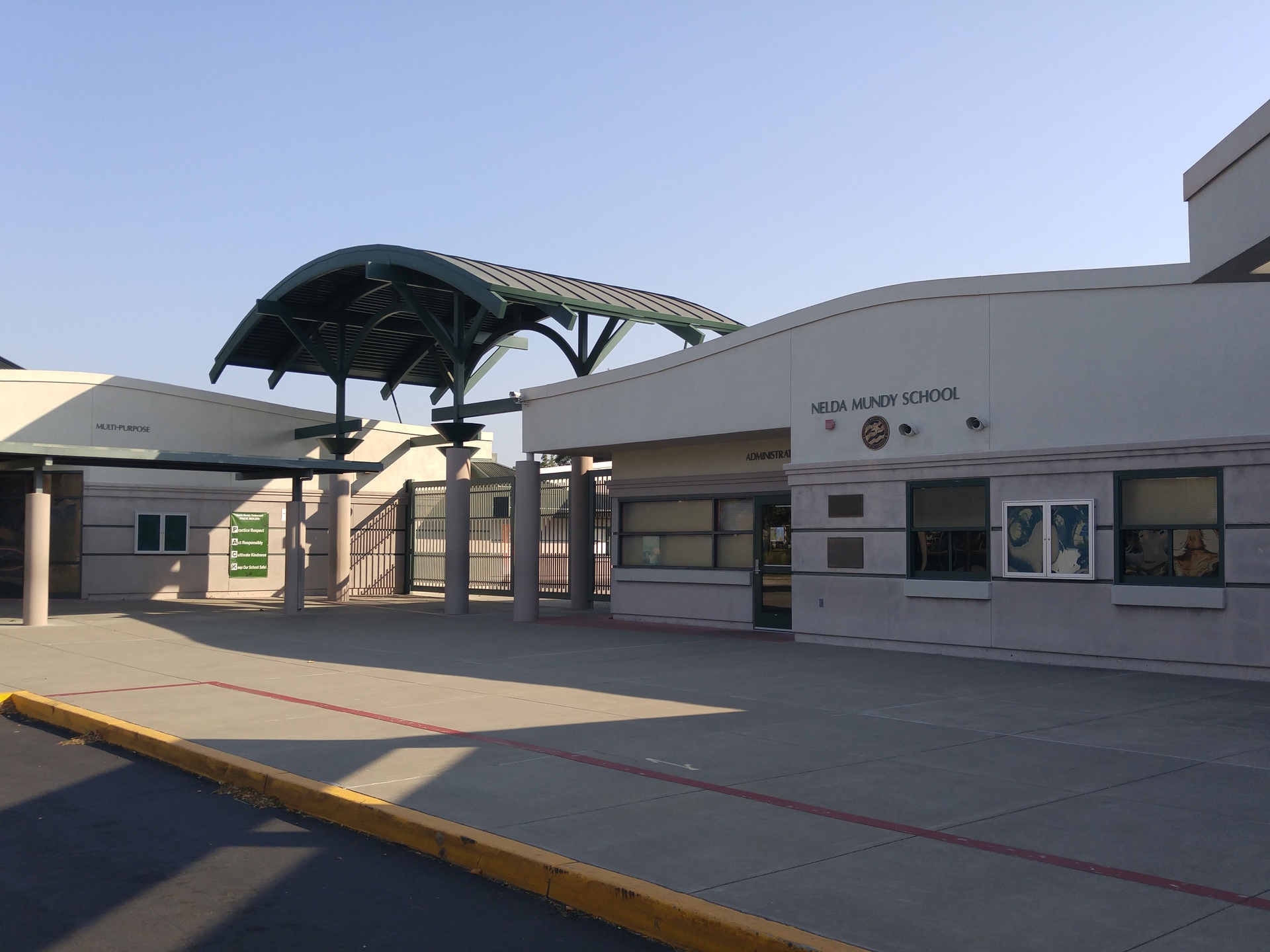 Nelda Mundy Library | Nelda Mundy Elementary School