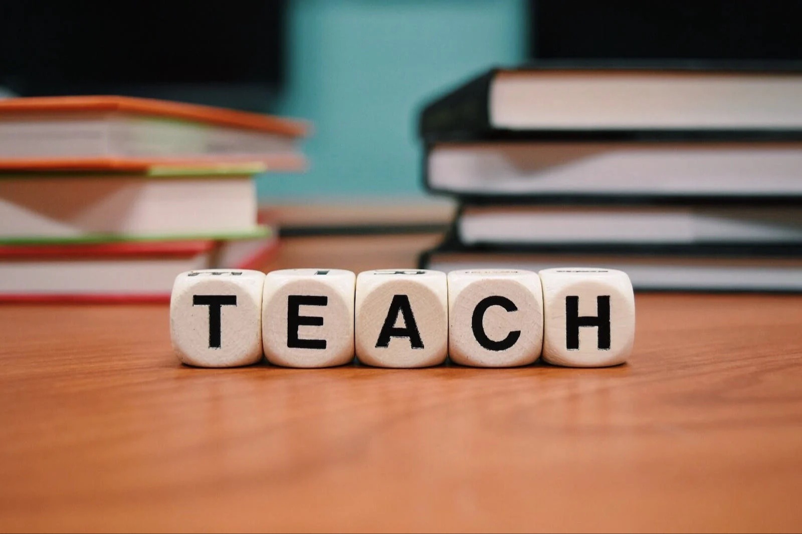 TEACH Dices