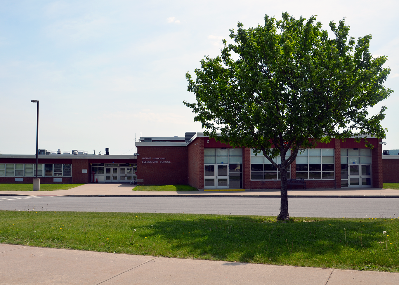 Mount Markham Elementary