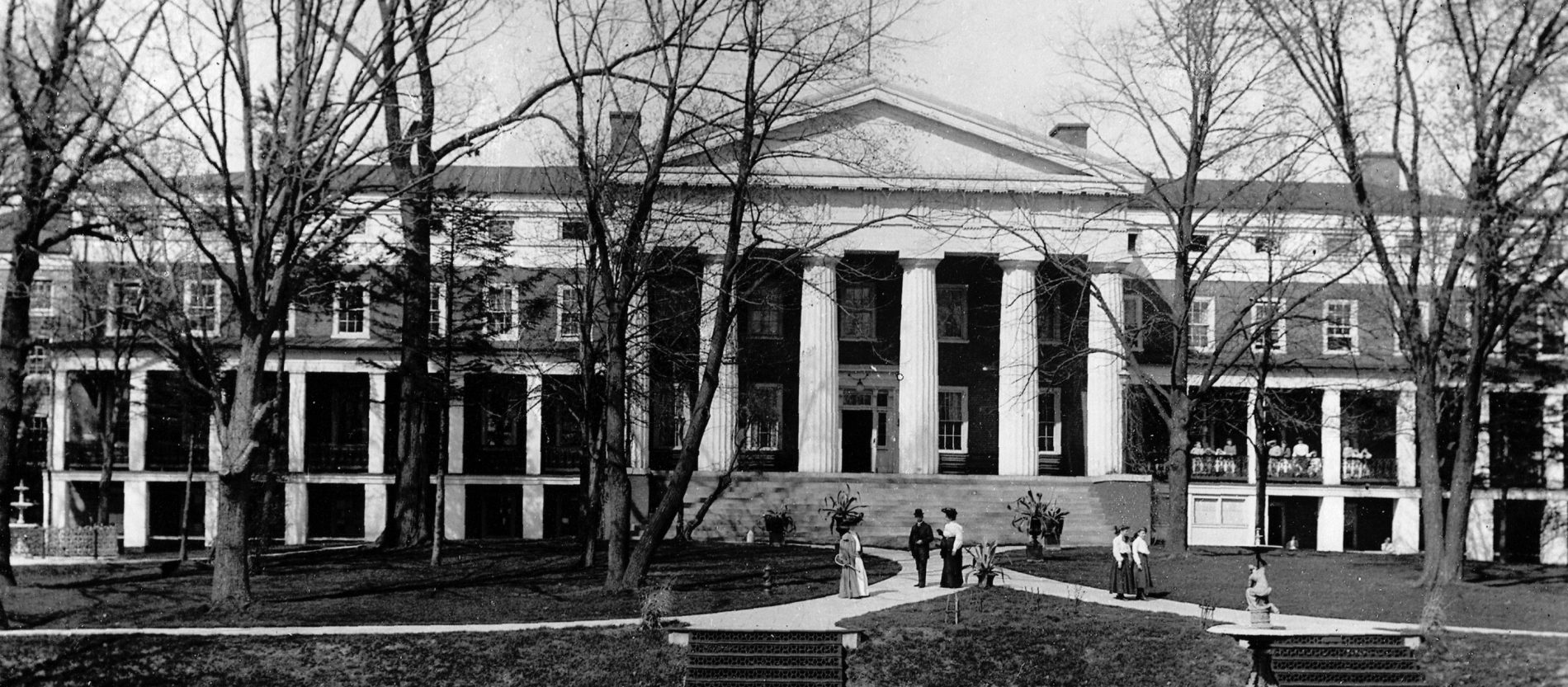 Black and white photo of the Main Hall building in 1900