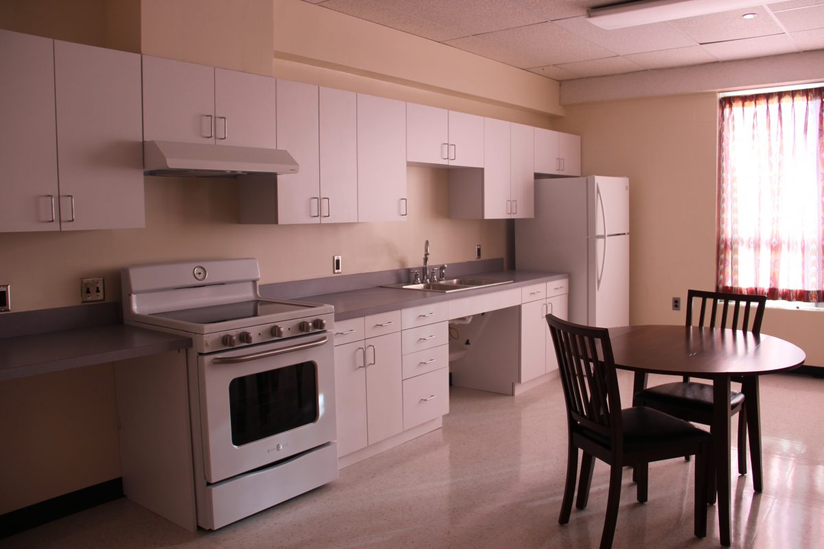 Picture of an independent living apartment kitchen and eating area