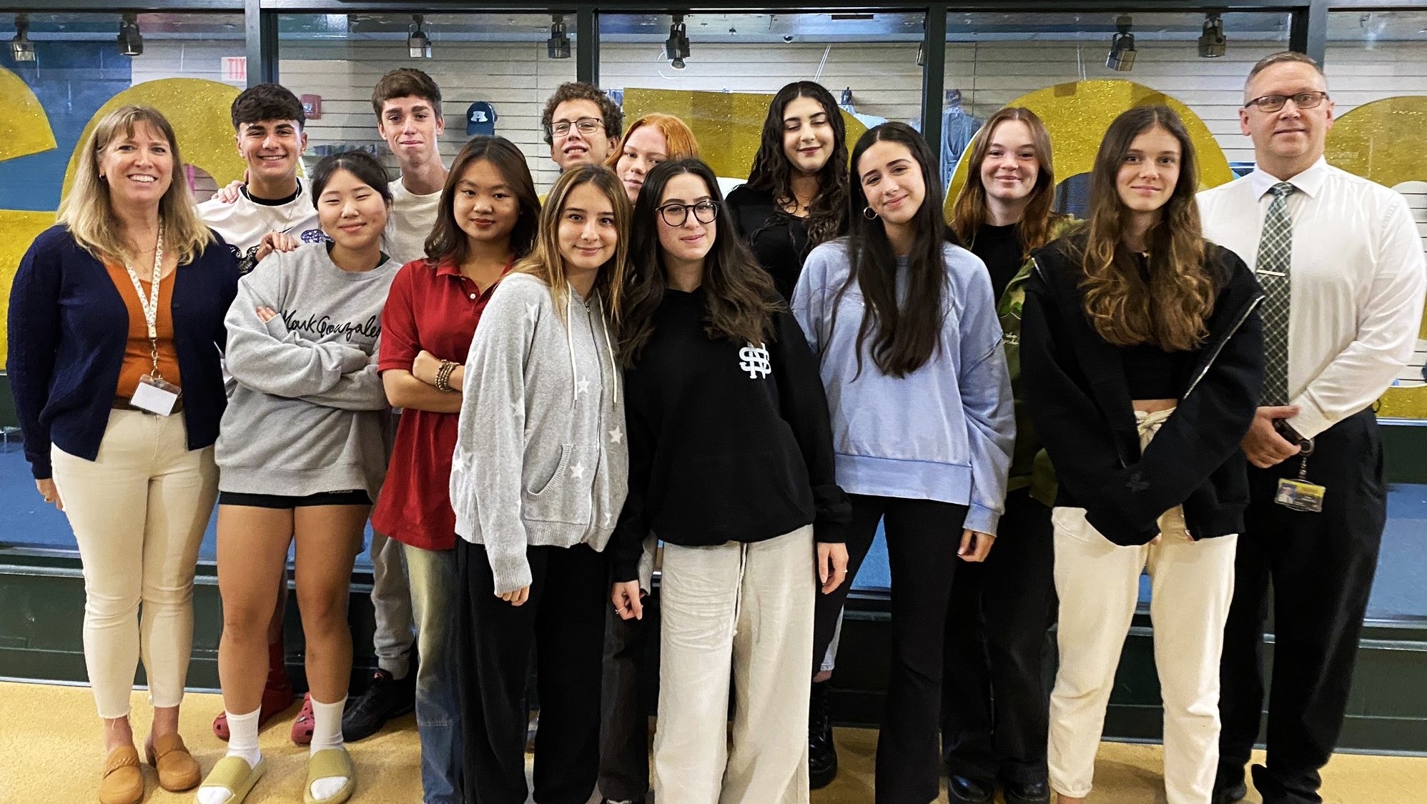 HOST STUDENTS 2024