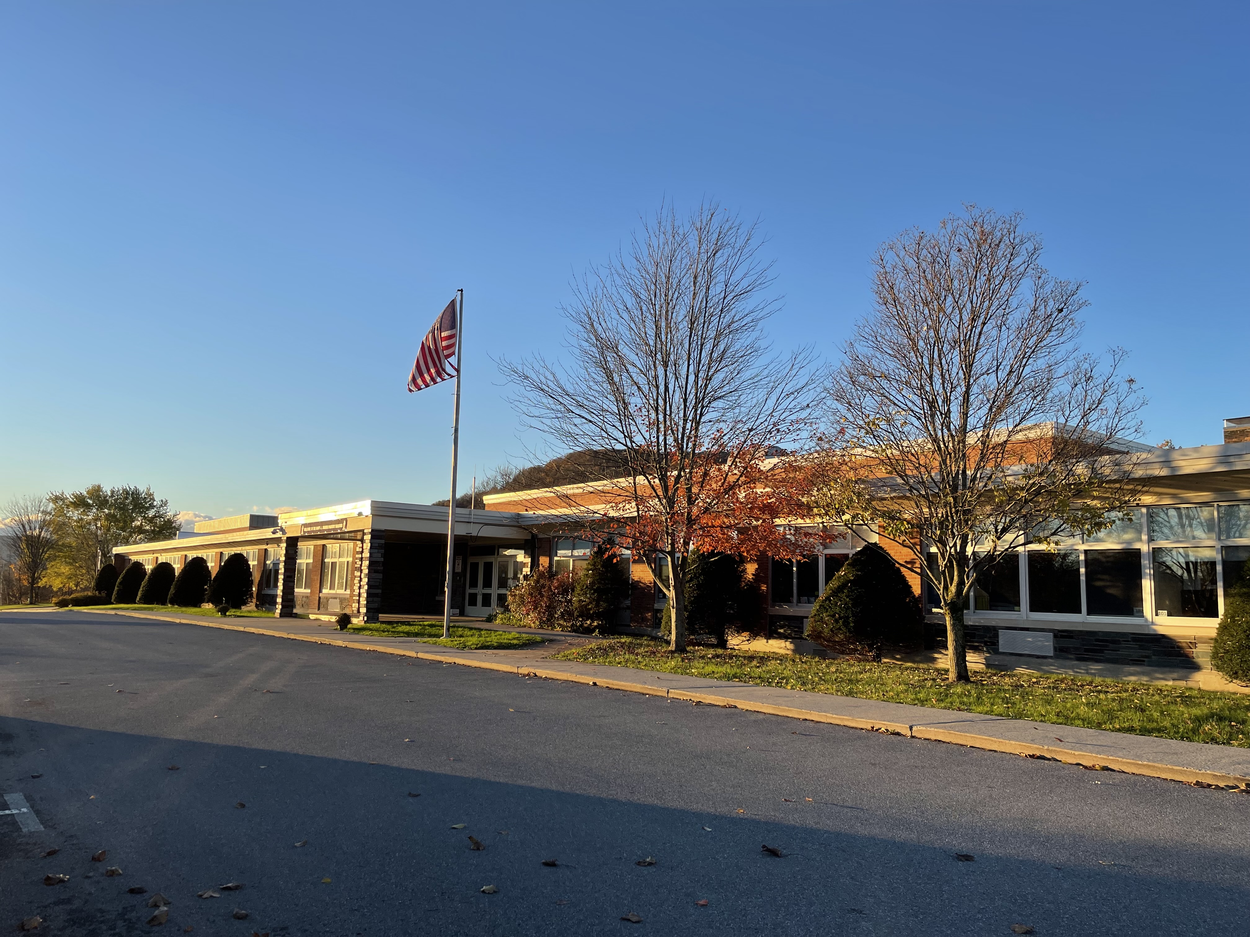 MJT school in later fall