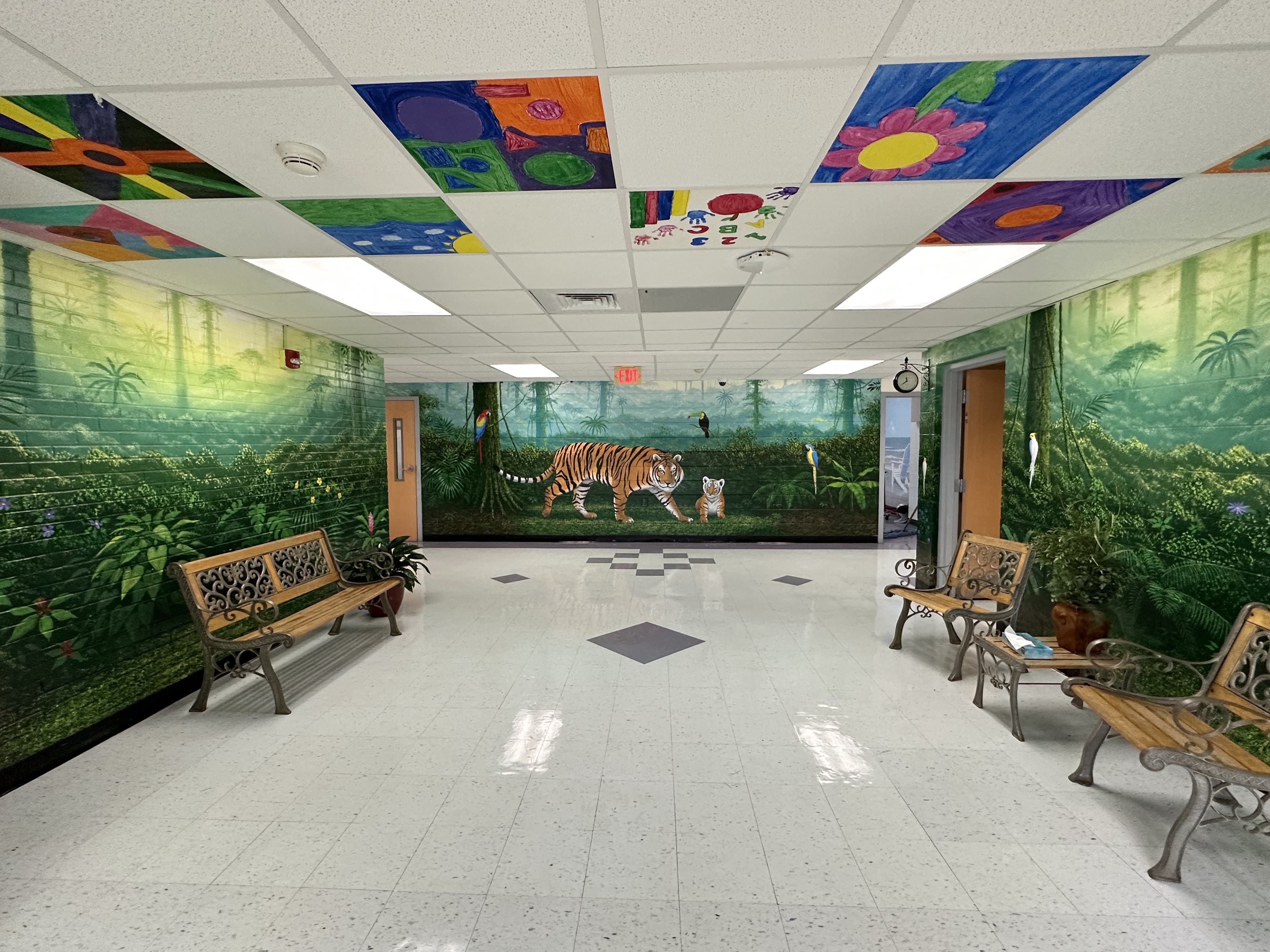 sps image hallway