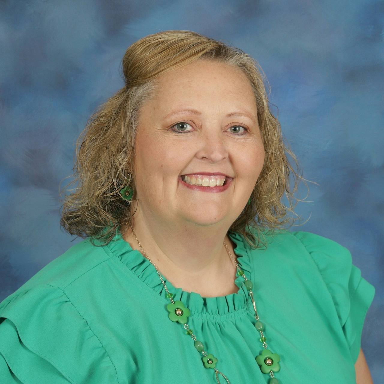 Jennifer Thomas photo