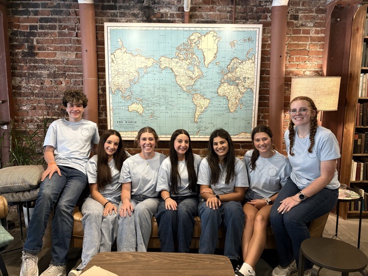 SMHS FCCLA officers in Manhattan for leadership training