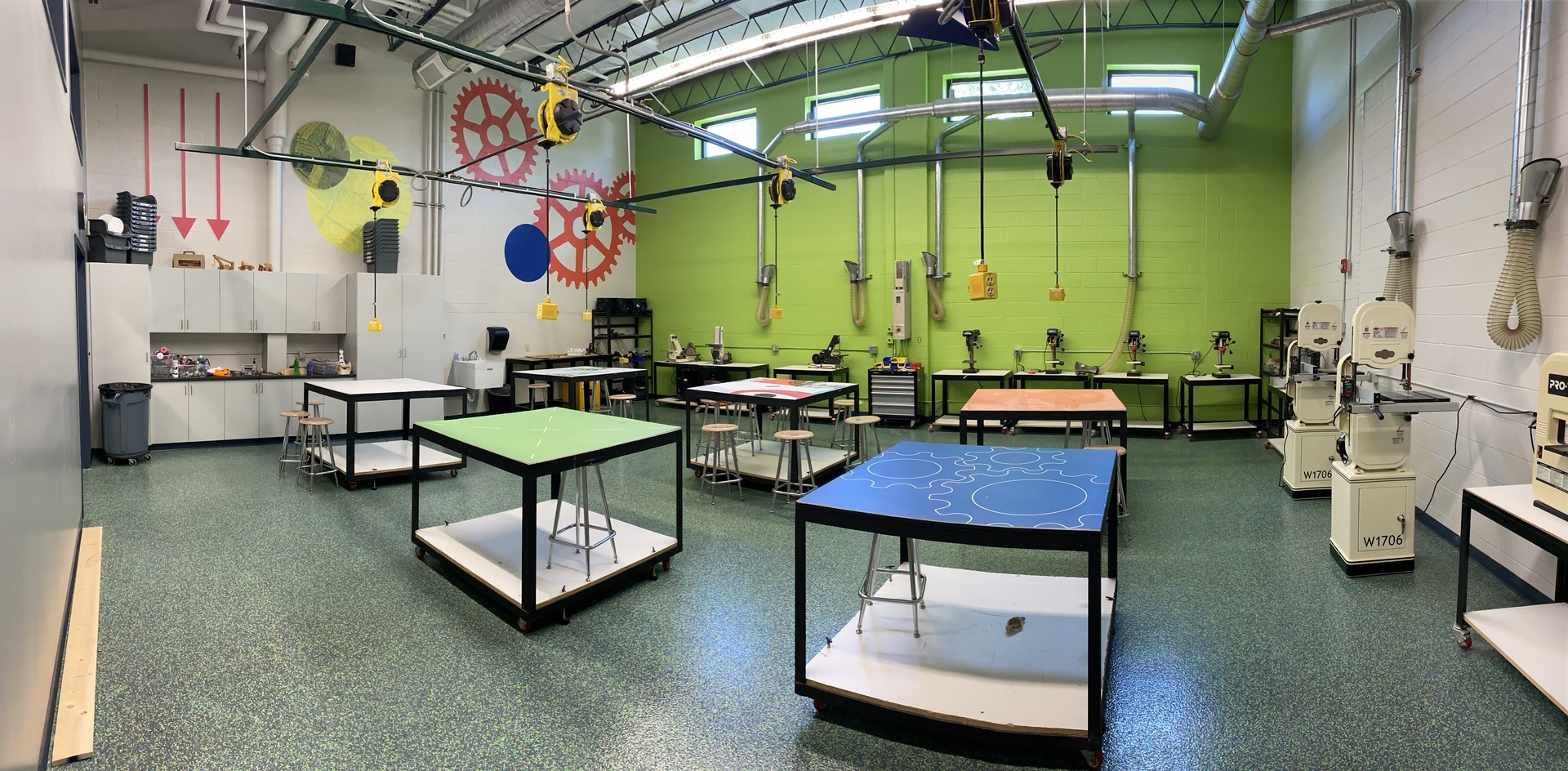 Middle School STEM Lab