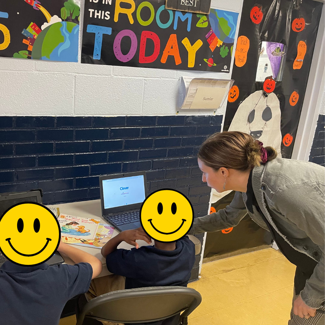 Emilie Sheffel teaching at Byhalia Elementary