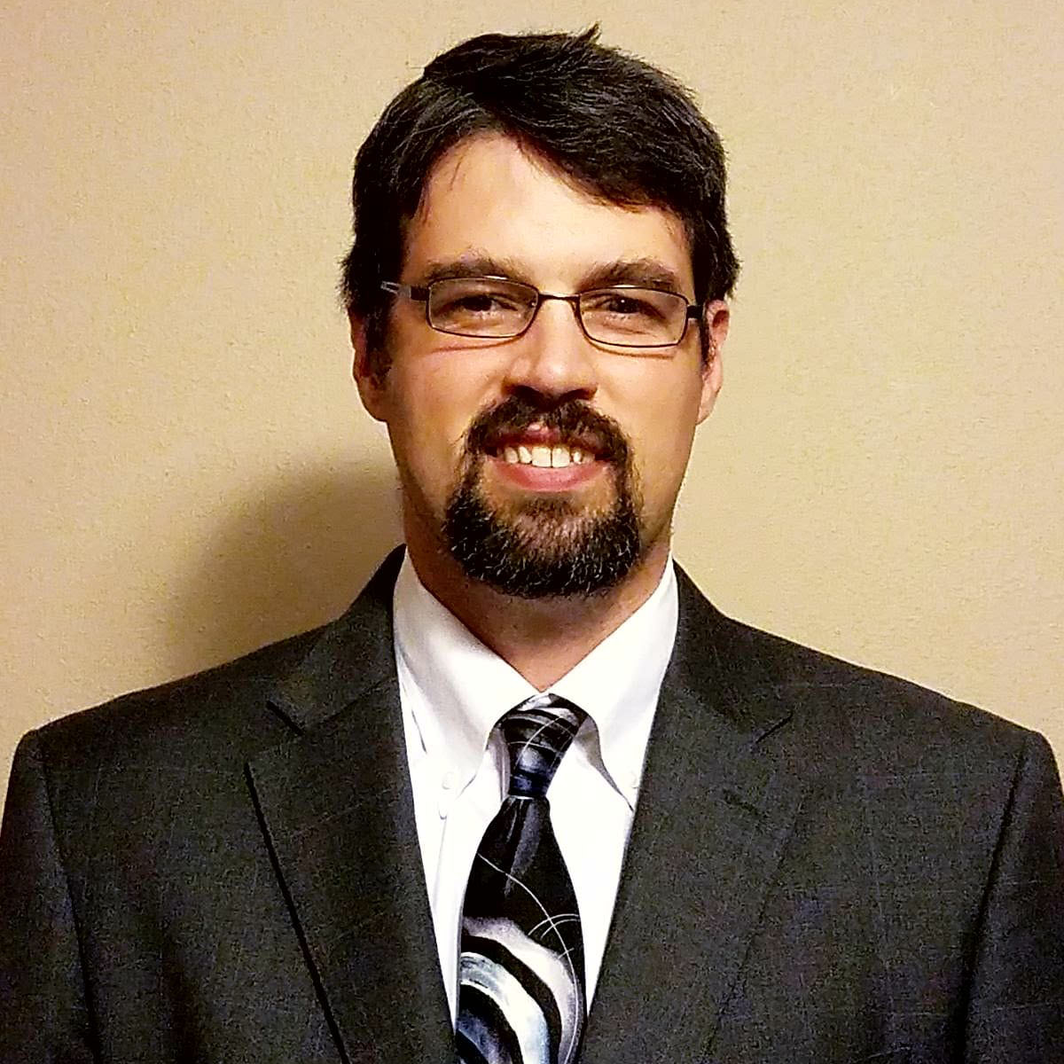 Dr. Maxwell Long photo