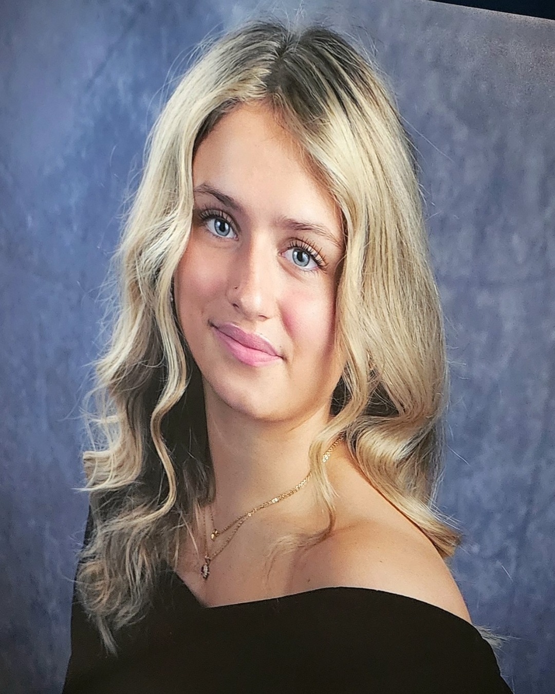 Madelyn Hayes's senior portrait
