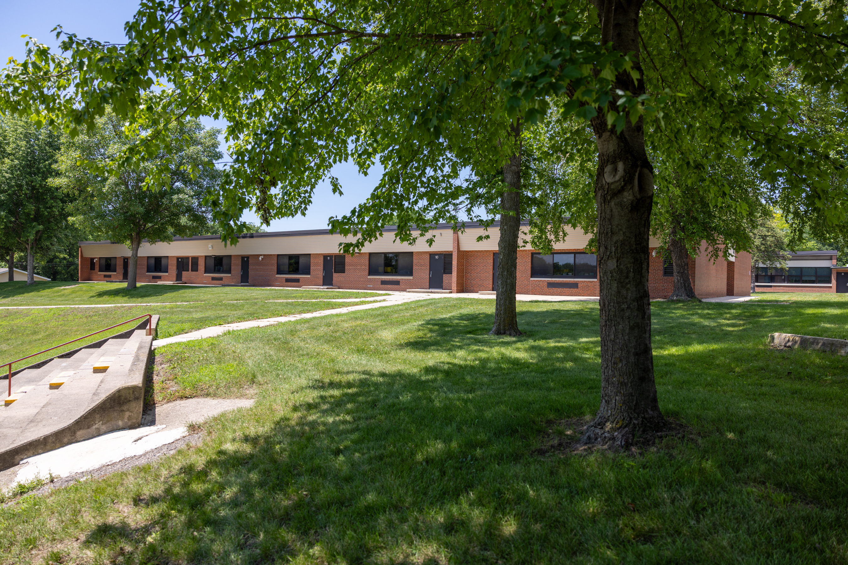 Shell Rock Elementary building