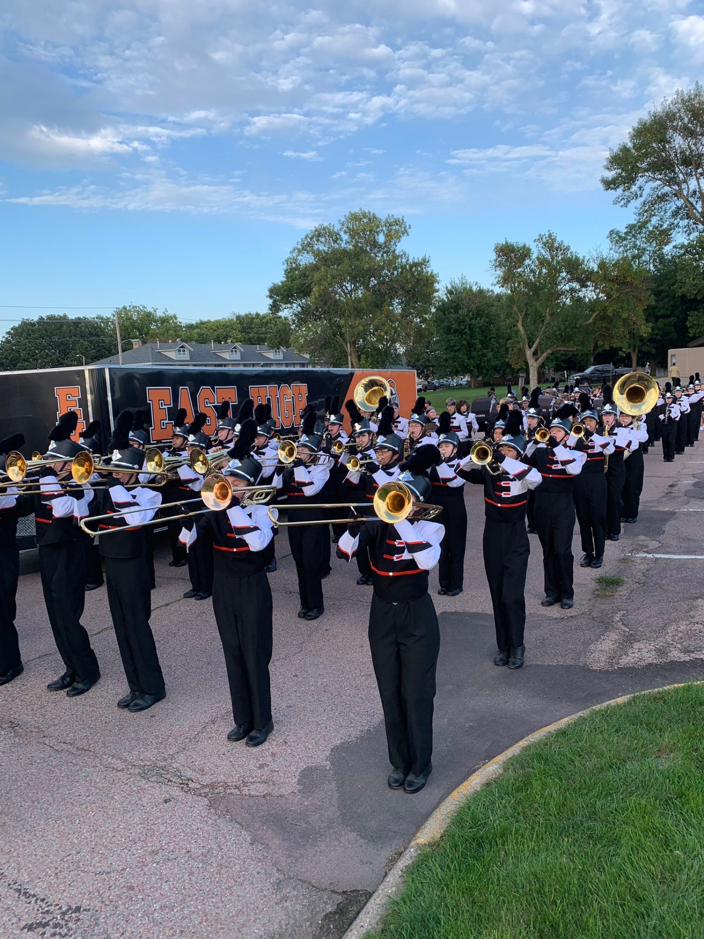 EHS Students March in Homecoming Parade