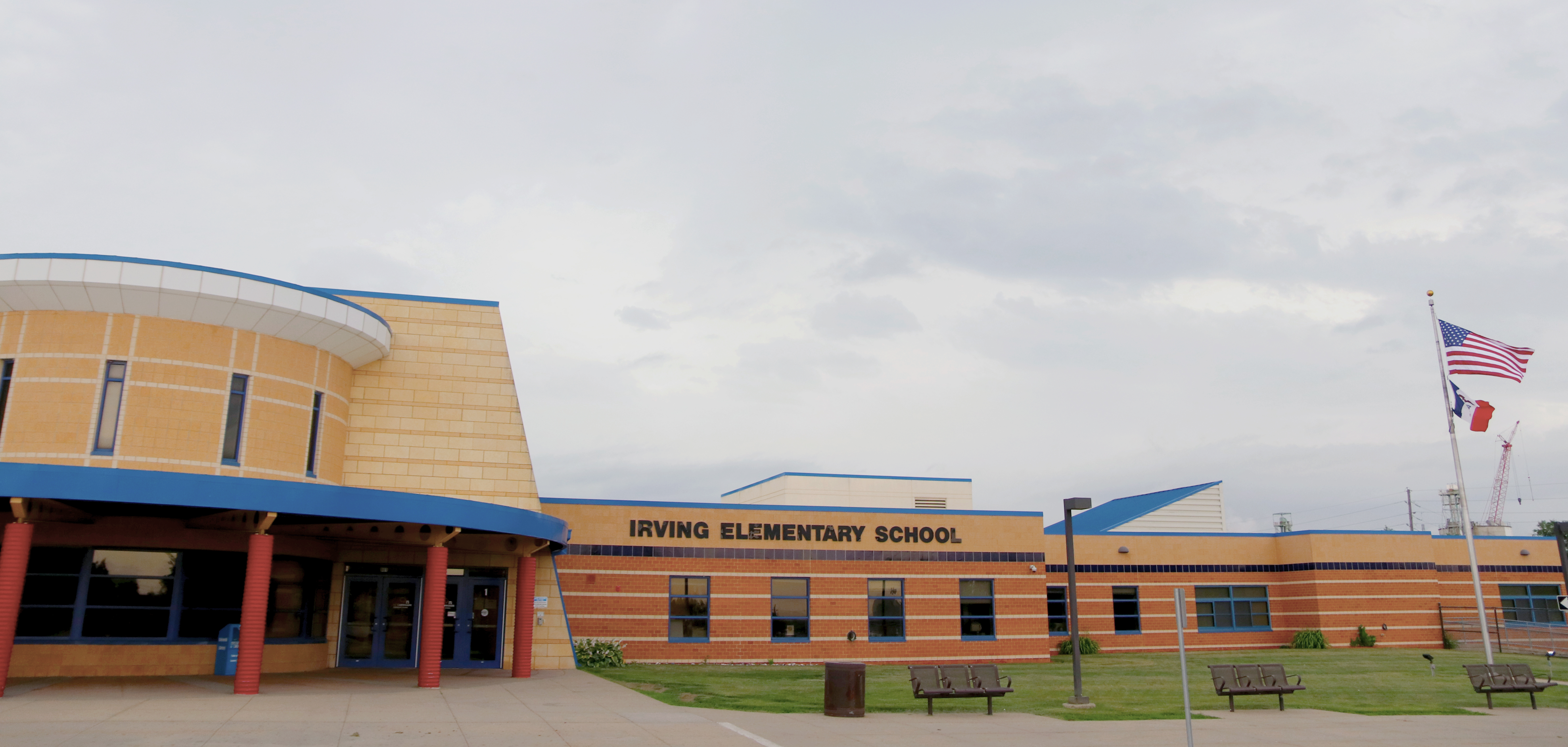 Exterior of Irving Elementary school building