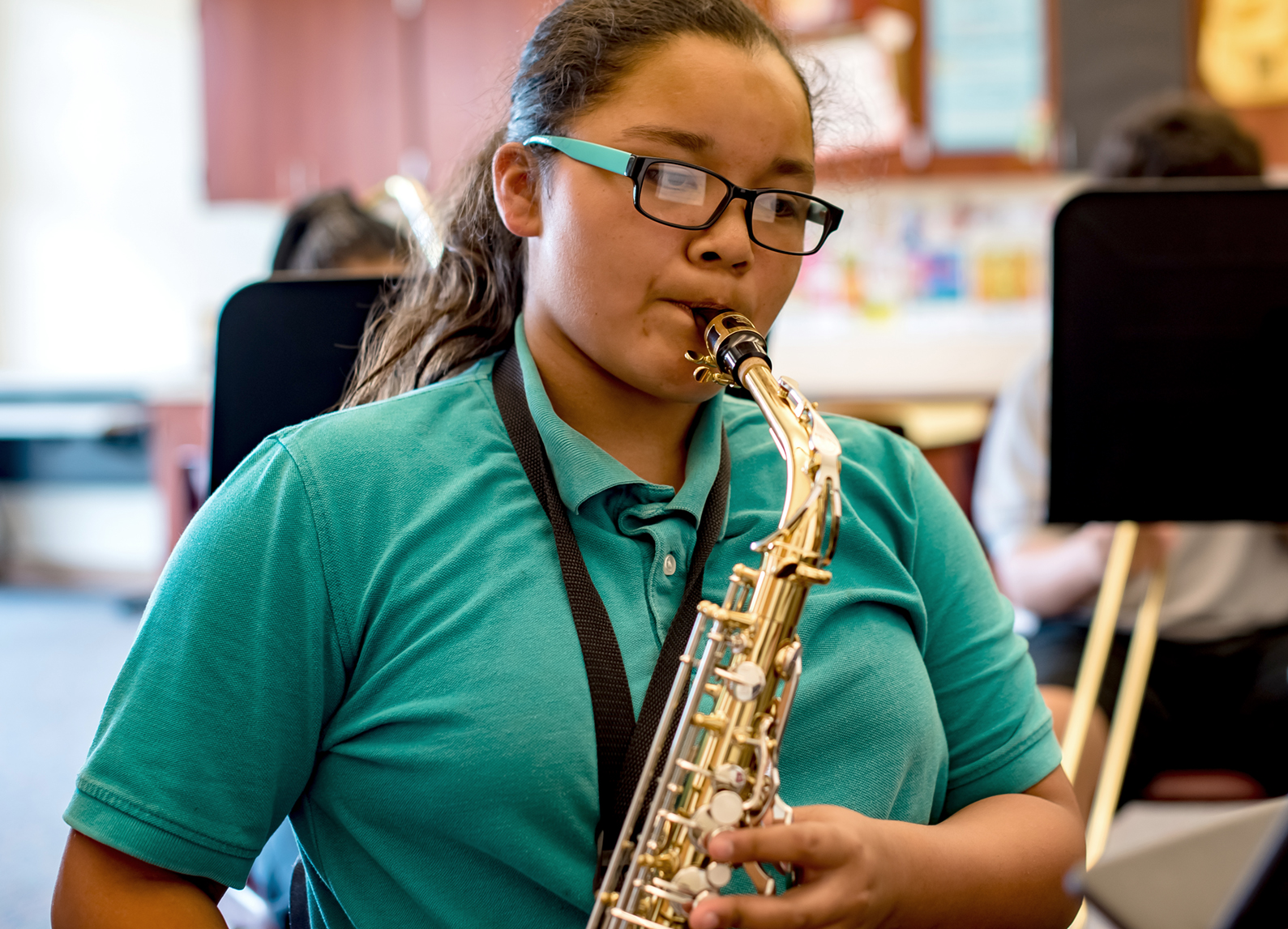 A student playing the saxophone